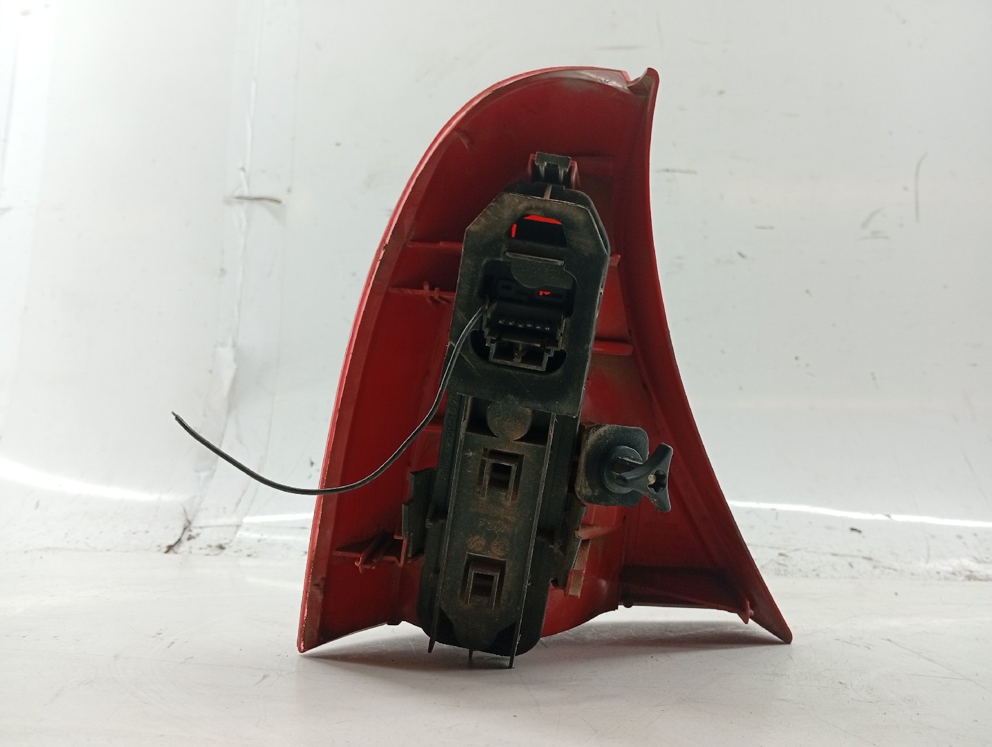 Right Tail Light  RENAULT CLIO II (BB_, CB_) | 98 -  Imagem-2