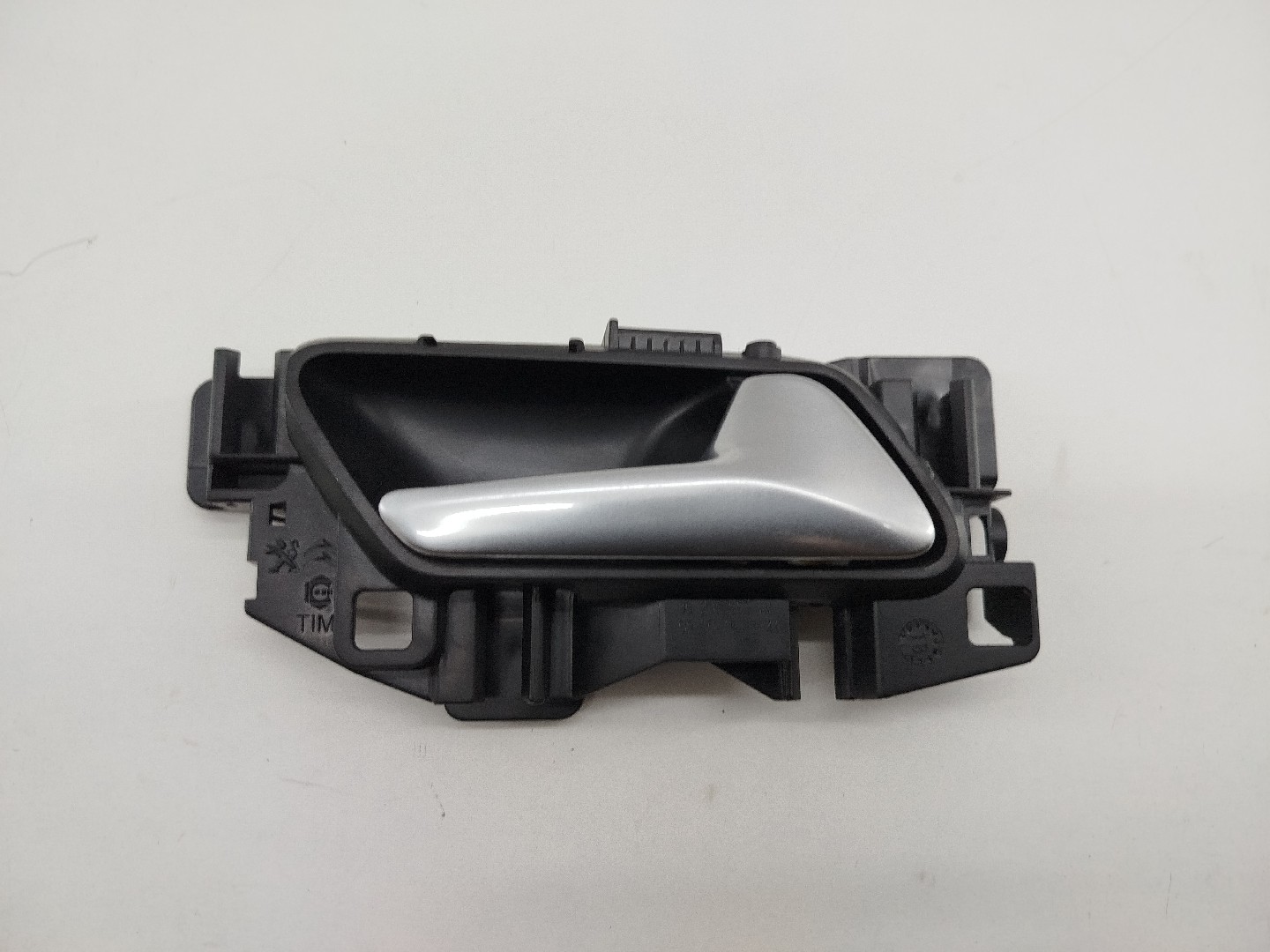 Puxador interior de porta traseira direita PEUGEOT 508 II (FB_, FH_, F3_) | 18 - 