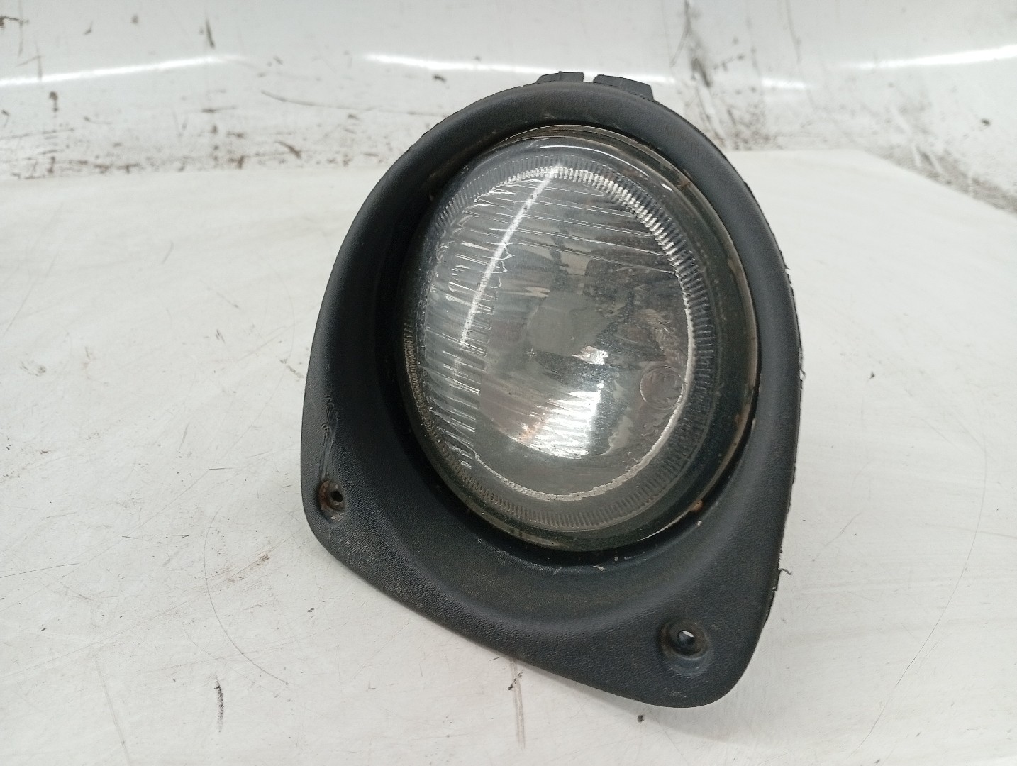 Farol Nevoeiro Frente Direito RENAULT CLIO II (BB_, CB_) | 98 -  Imagem-1