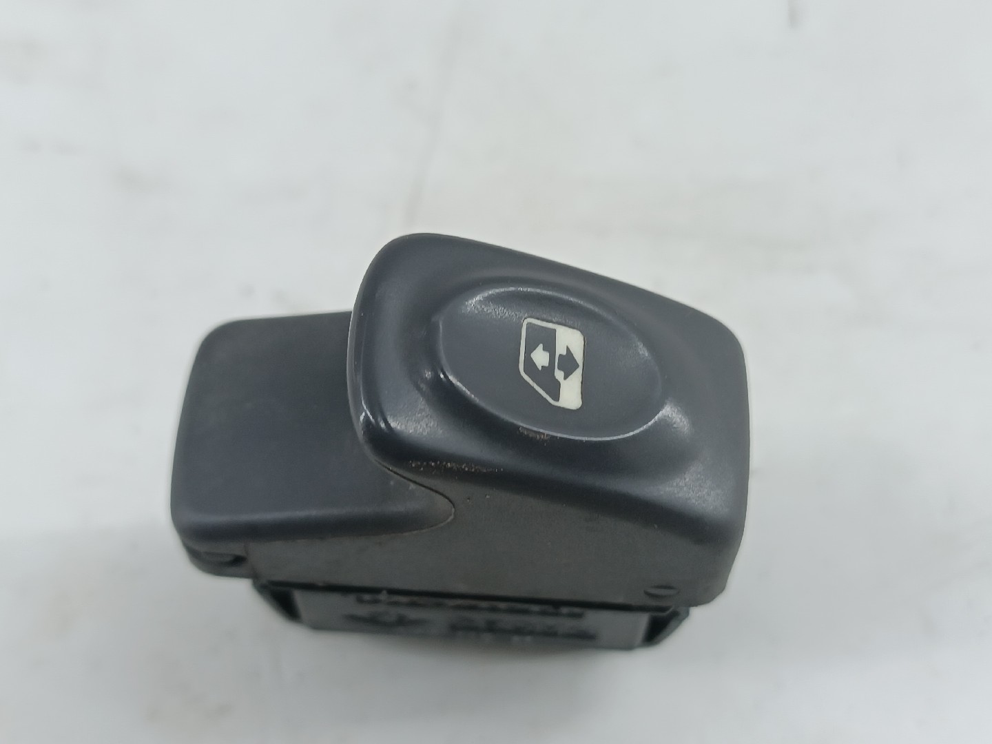 Comutador de vidro frente esquerdo RENAULT CLIO II (BB_, CB_) | 98 -  Imagem-3