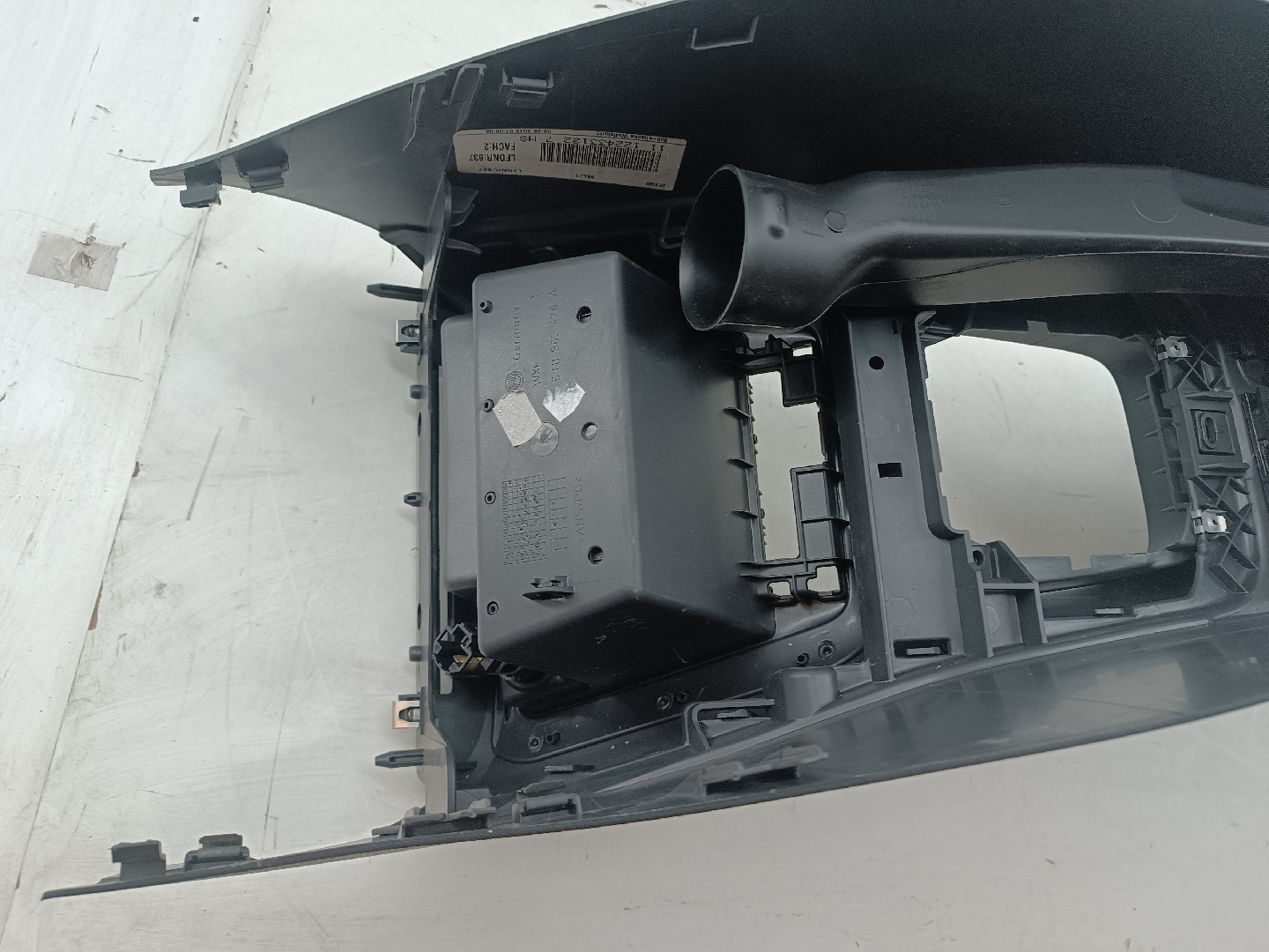 Consola Central VOLKSWAGEN TIGUAN (5N_) | 07 - 18 Imagem-4