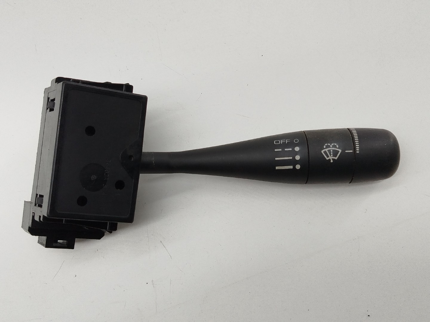 Comutador de limpa-para-brisas NISSAN PRIMERA (P10) | 90 - 96