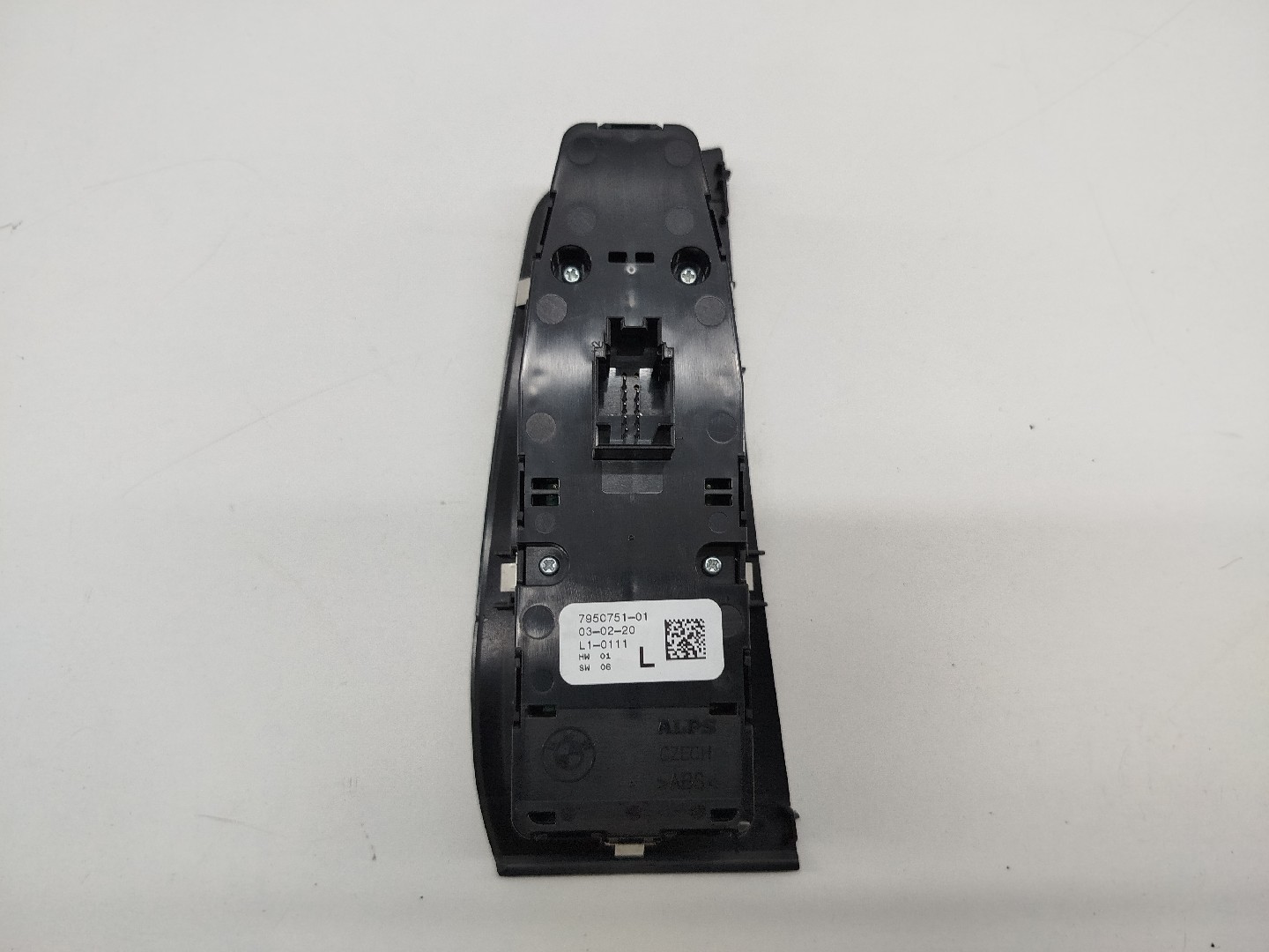 Comutador de vidro frente esquerdo BMW 1 (F40) | 19 -  Imagem-1
