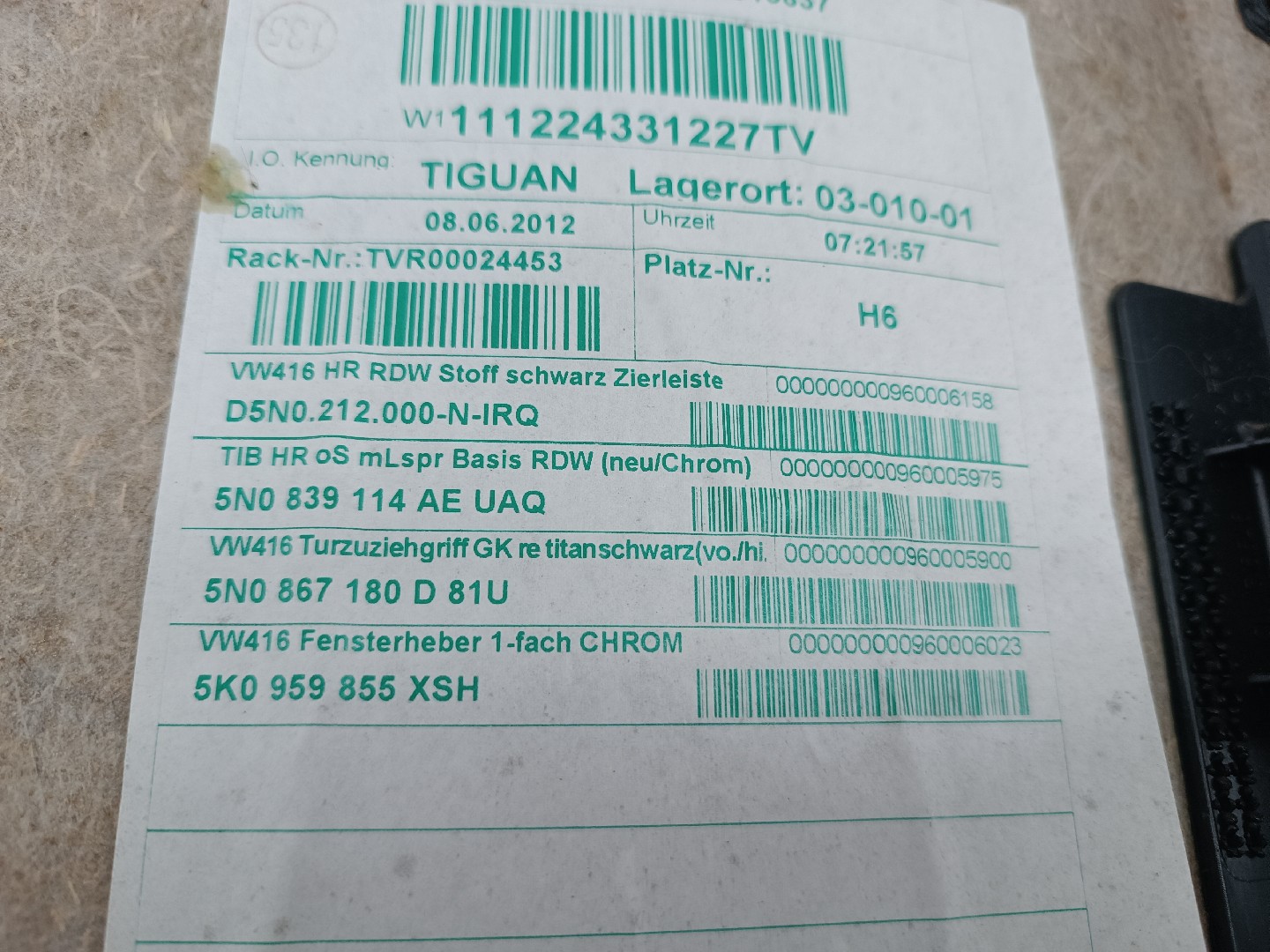 Quartela de porta trás direita VOLKSWAGEN TIGUAN (5N_) | 07 - 18 Imagem-2