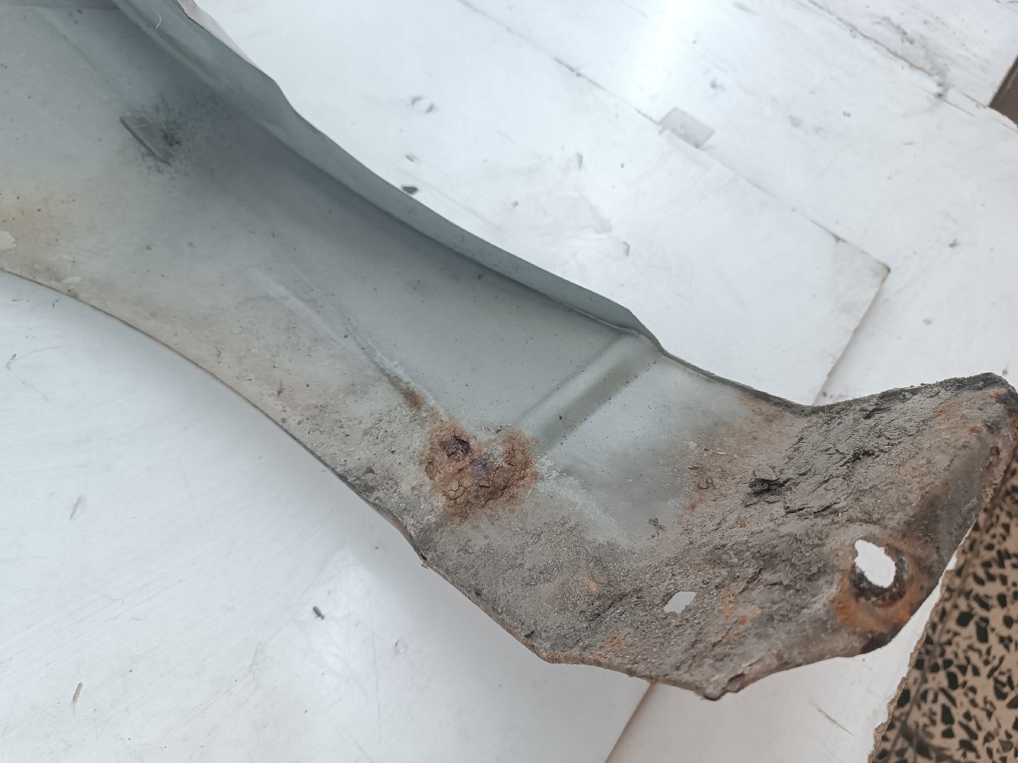 Guarda Lamas Direito FORD FOCUS Turnier (DNW) | 99 - 07 Imagem-3
