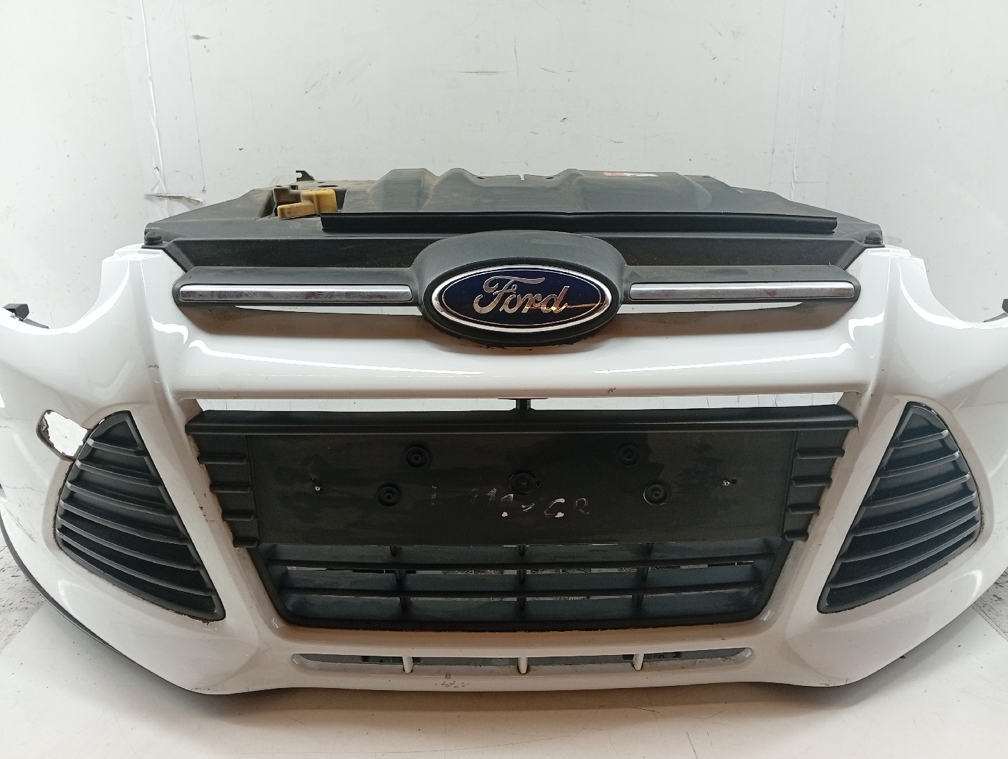 Paragolpes Delantero FORD FOCUS III Caixa/Hatchback | 11 -  Imagem-2
