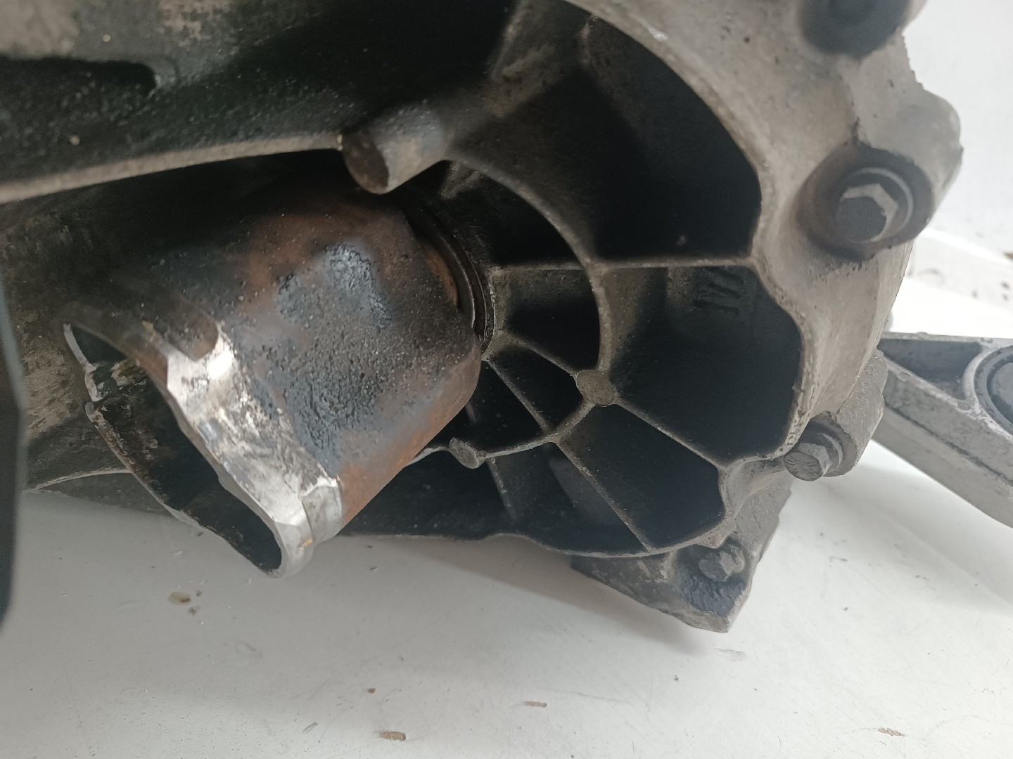 Caixa de Velocidades Manual FORD FOCUS Turnier (DNW) | 99 - 07 Imagem-6