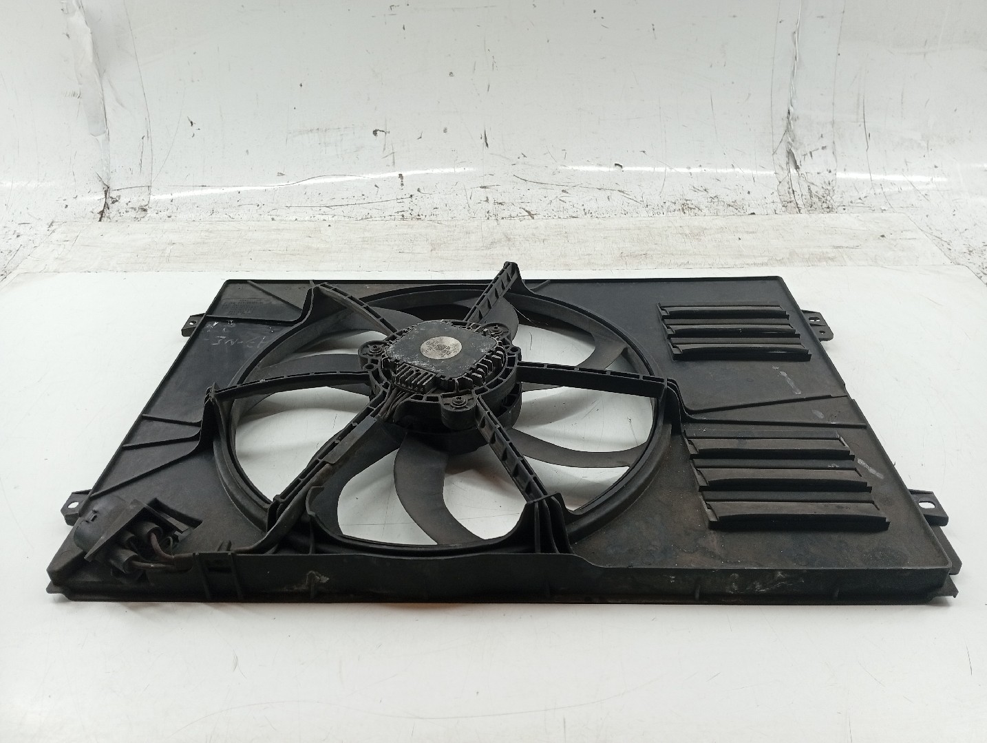 Termo ventilador SKODA OCTAVIA II (1Z3) | 04 - 13 Imagem-1