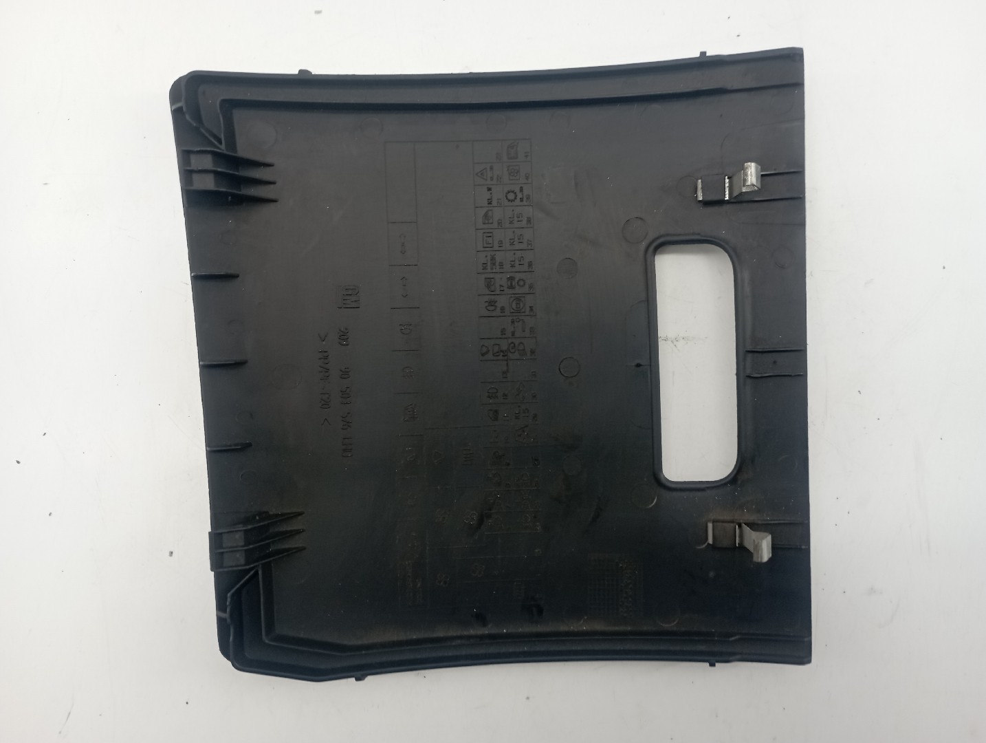 Tampa de caixa de fusiveis OPEL VECTRA B Combi (J96) | 96 - 03 Imagem-1