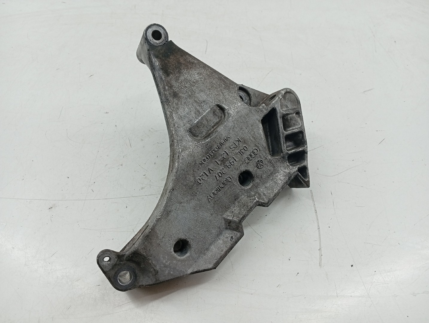 Motor Support SKODA OCTAVIA II (1Z3) | 04 - 13