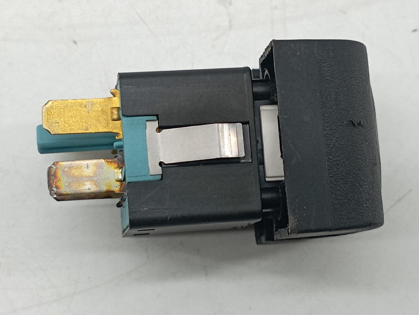 Comutador de Alarme OPEL VECTRA B Combi (J96) | 96 - 03 Imagem-2