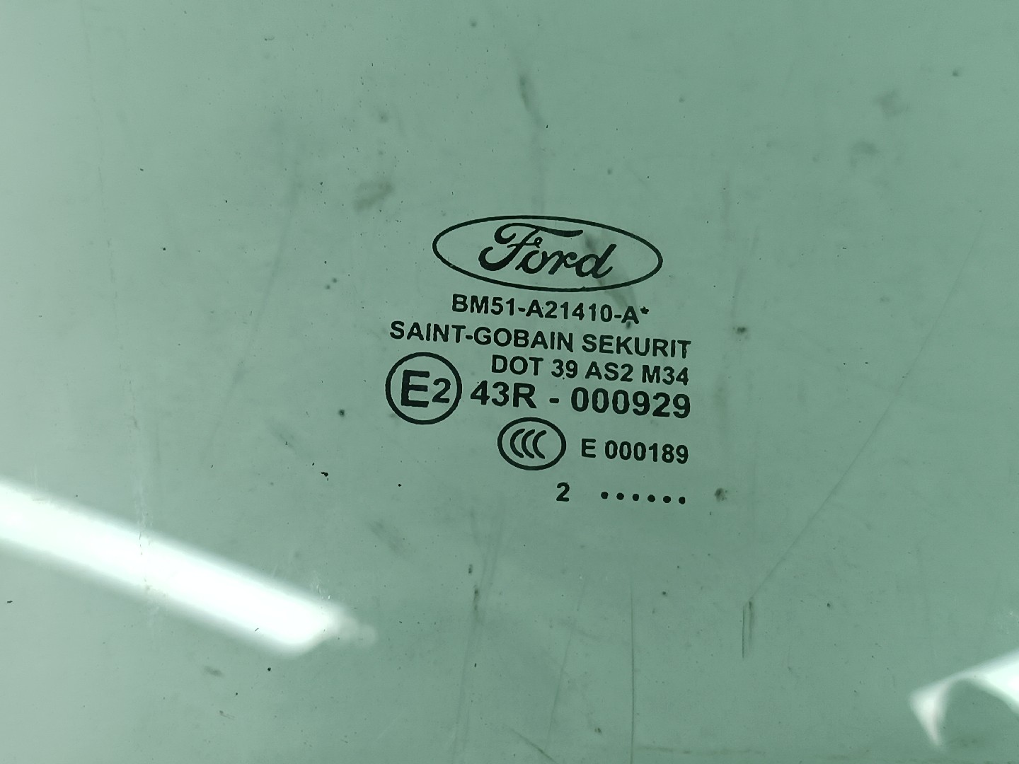 Vidro de Porta Frente Direito FORD FOCUS III Caixa/Hatchback | 11 -  Imagem-1