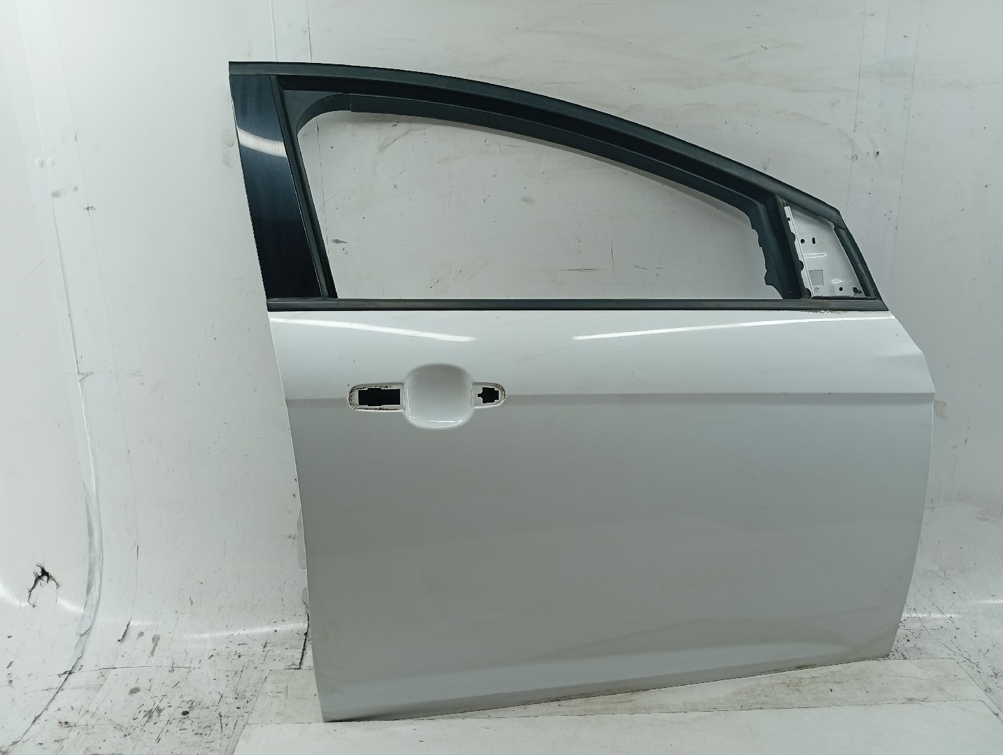 Front Door Right  FORD FOCUS III Caixa/Hatchback | 11 - 