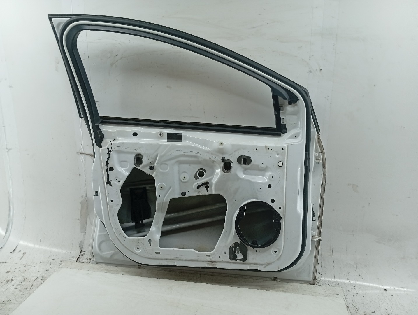 Porta Frente Esquerda FORD FOCUS III Caixa/Hatchback | 11 -  Imagem-6