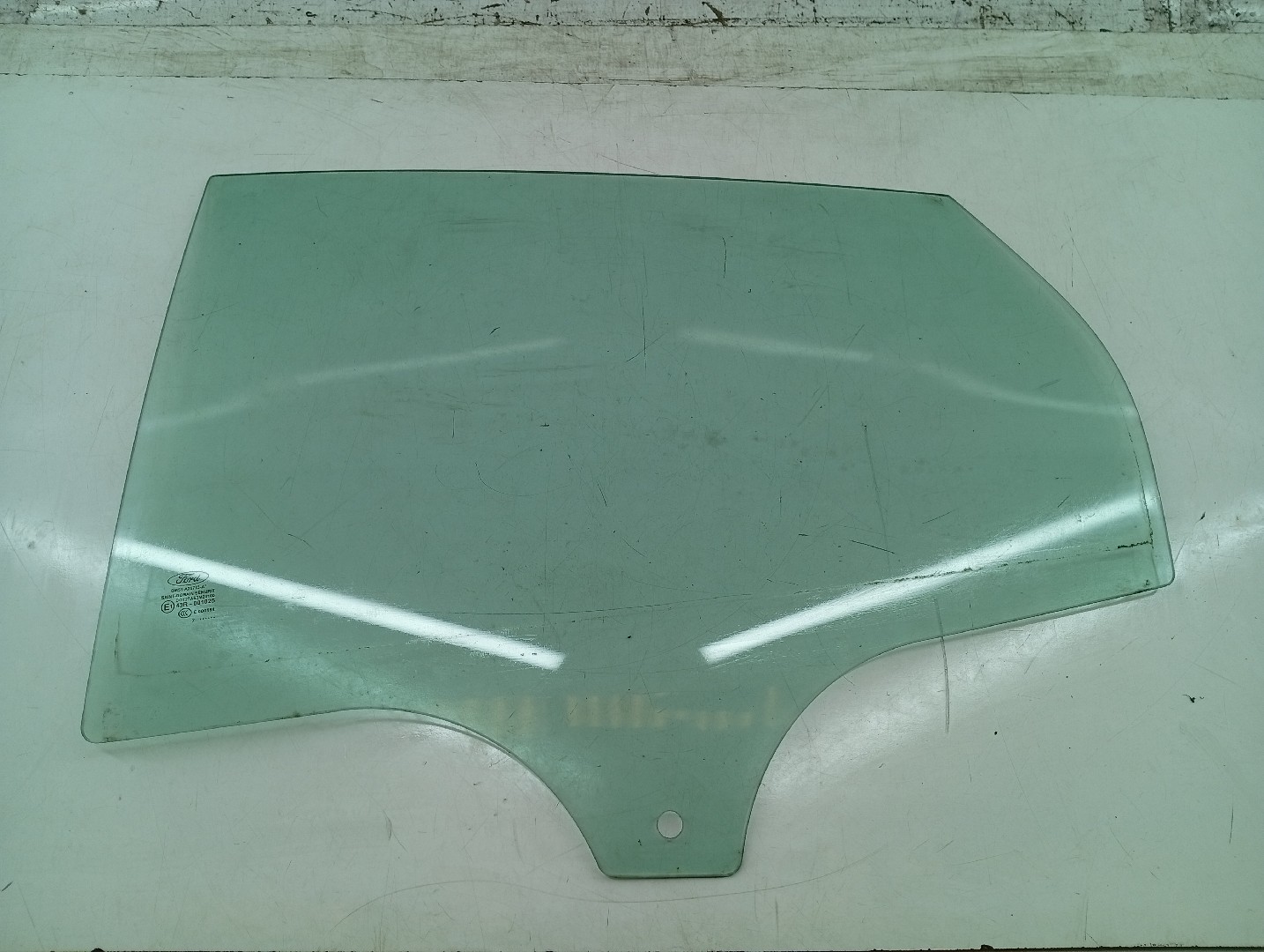 Vidro Traseiro Esquerdo FORD FOCUS III Caixa/Hatchback | 11 - 