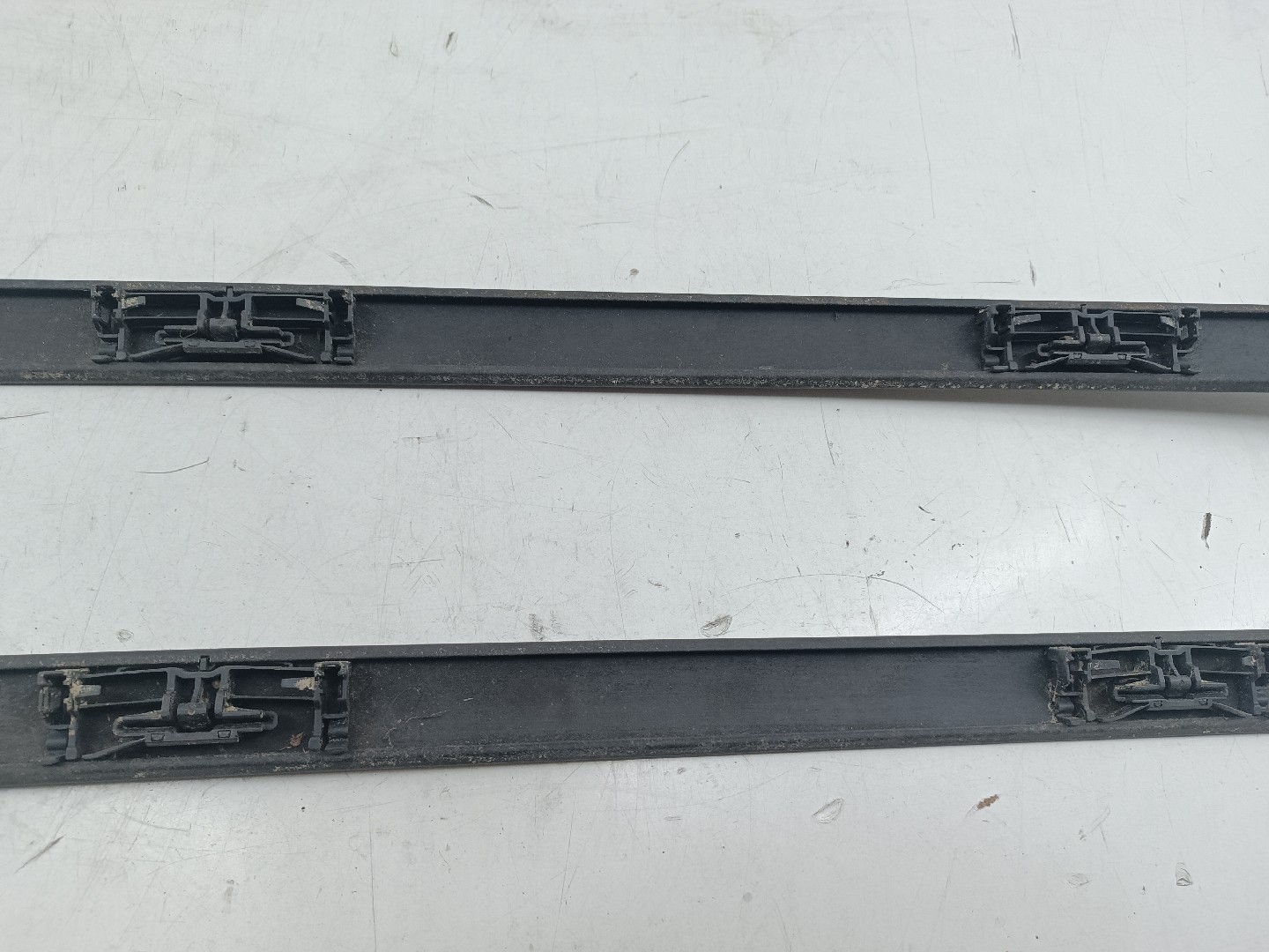 Friso do Tejadilho FORD FOCUS III Caixa/Hatchback | 11 -  Imagem-2