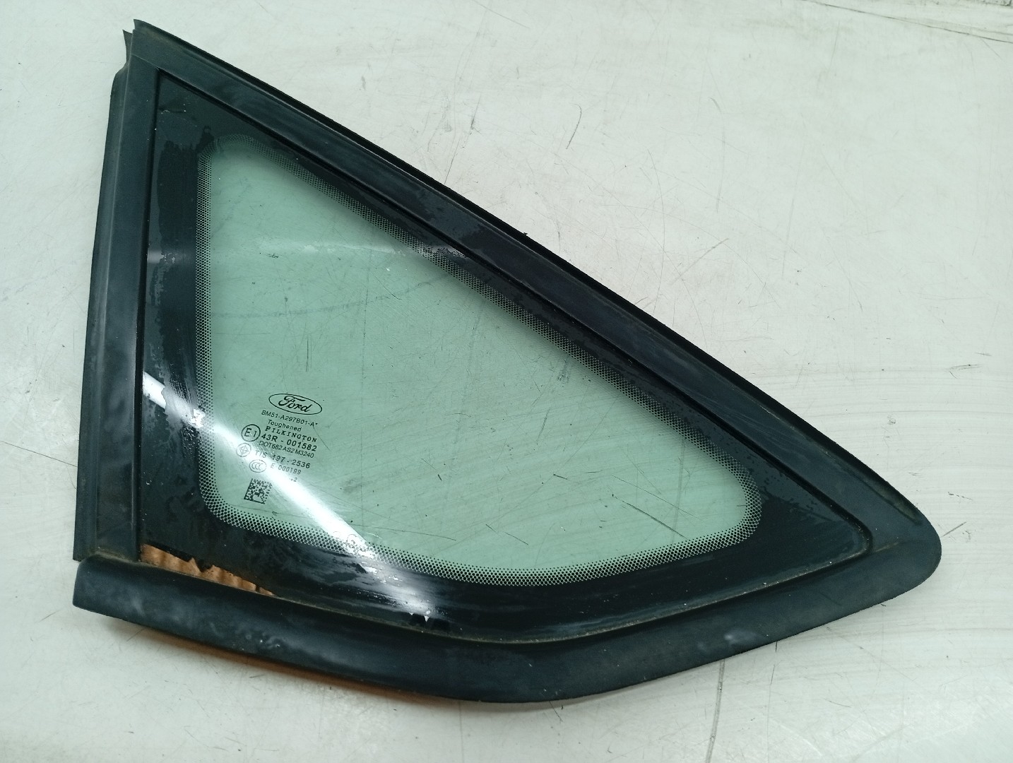 Vidro Painel Tras Esquerdo FORD FOCUS III Caixa/Hatchback | 11 -  Imagem-1