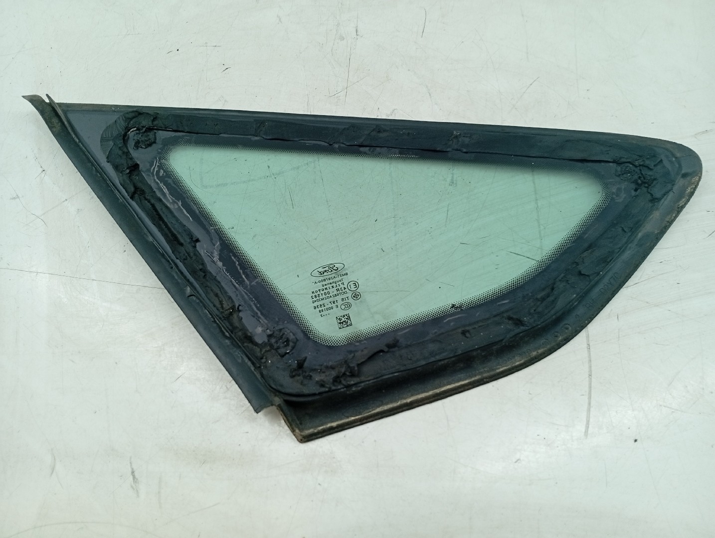 Vidro Painel Tras Direito FORD FOCUS III Caixa/Hatchback | 11 -  Imagem-2