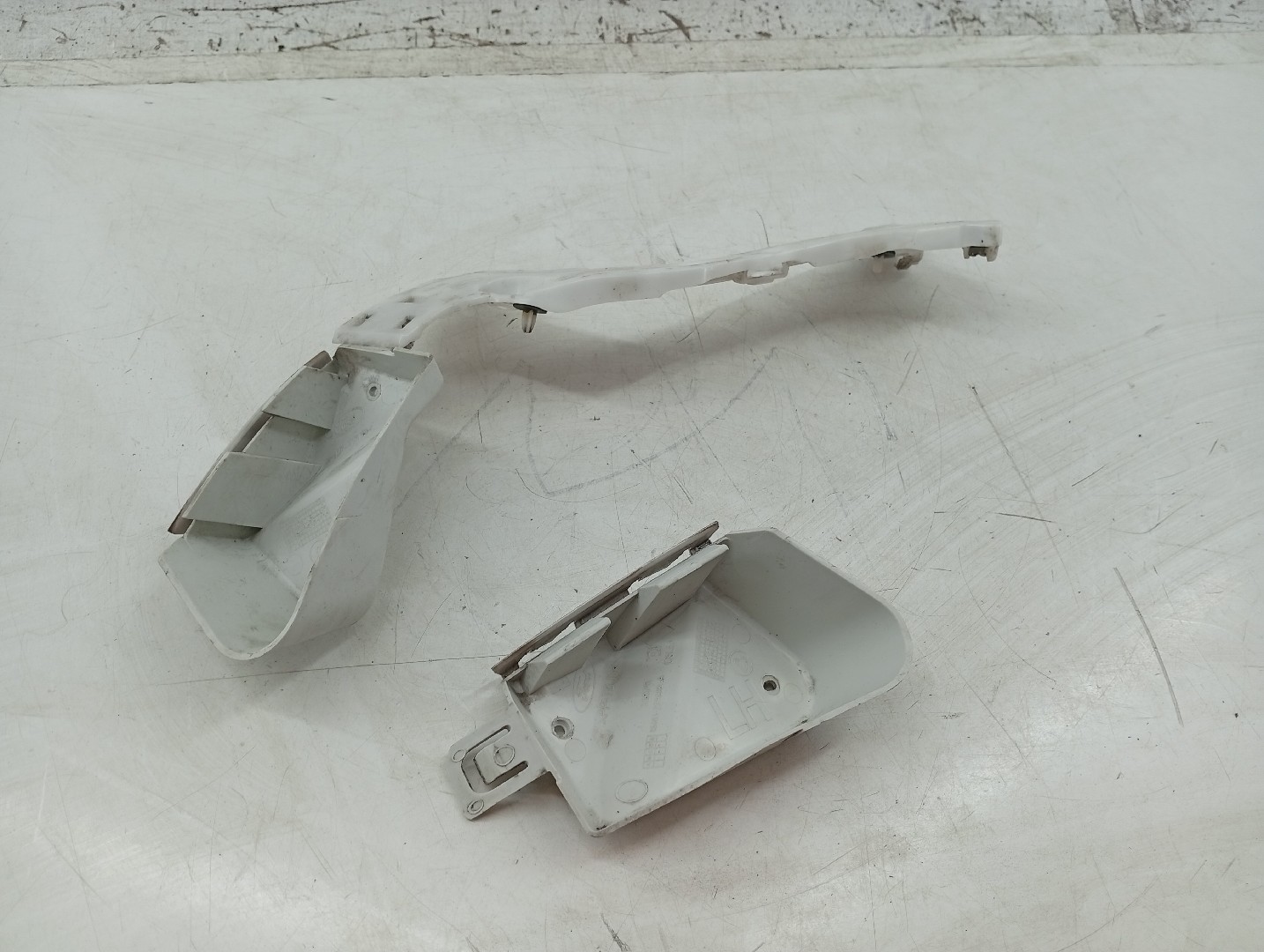Suporte de montagem de para-choques FORD FOCUS III Caixa/Hatchback | 11 -  Imagem-3