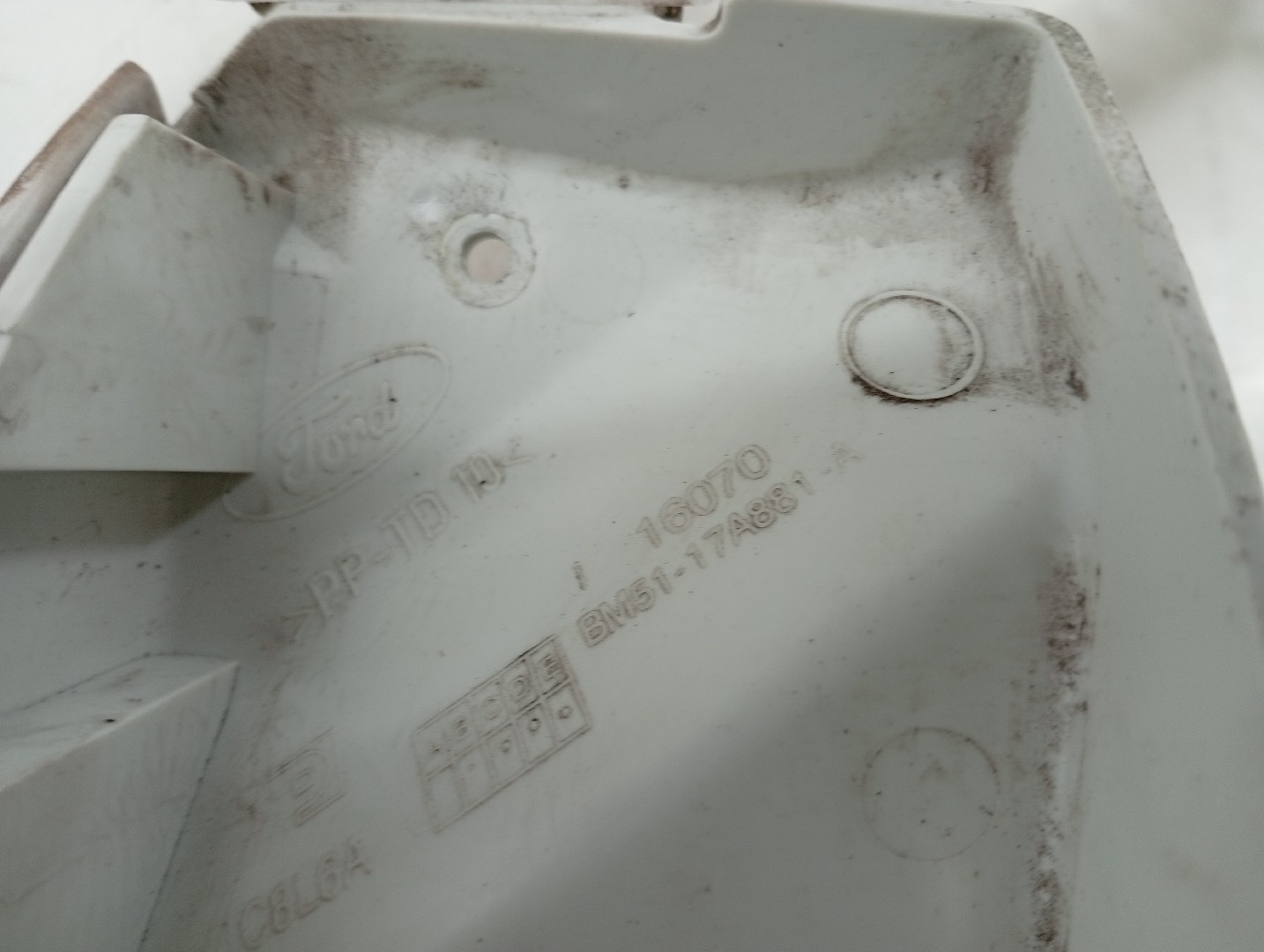 Suporte de montagem de para-choques FORD FOCUS III Caixa/Hatchback | 11 -  Imagem-1