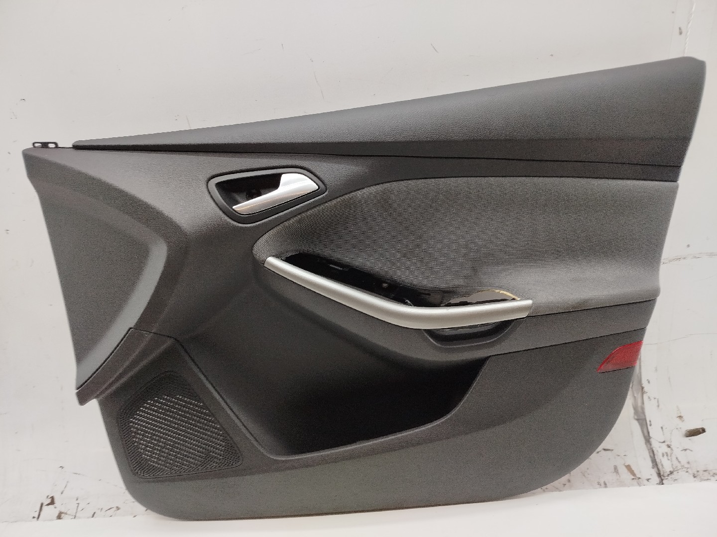 Quartela de porta frente direita FORD FOCUS III Caixa/Hatchback | 11 - 