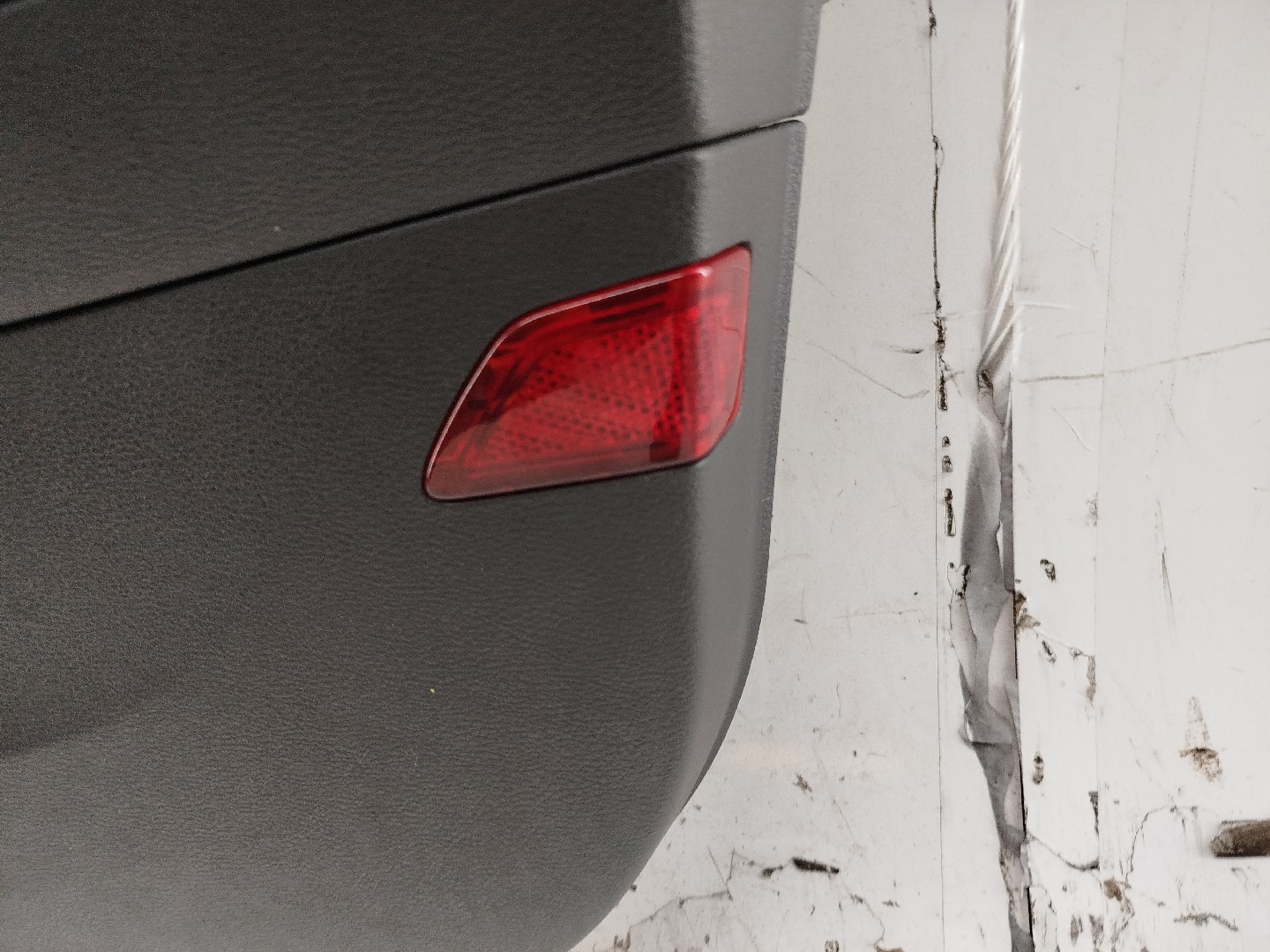 Quartela de porta frente direita FORD FOCUS III Caixa/Hatchback | 11 -  Imagem-2