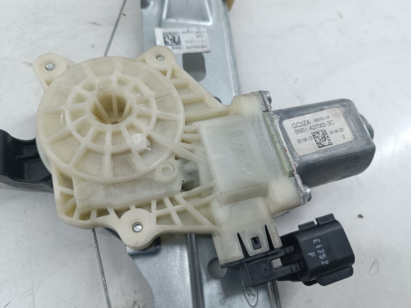 Motor e elevador de vidro trás direito FORD FOCUS III Caixa/Hatchback | 11 -  Imagem-3