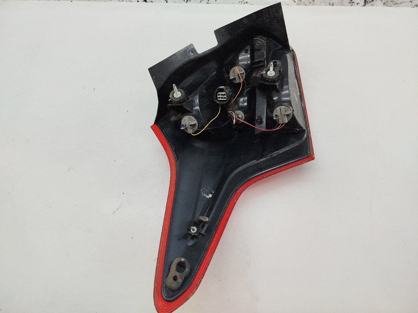 Farolim Stop Direito FORD FOCUS III Caixa/Hatchback | 11 -  Imagem-5