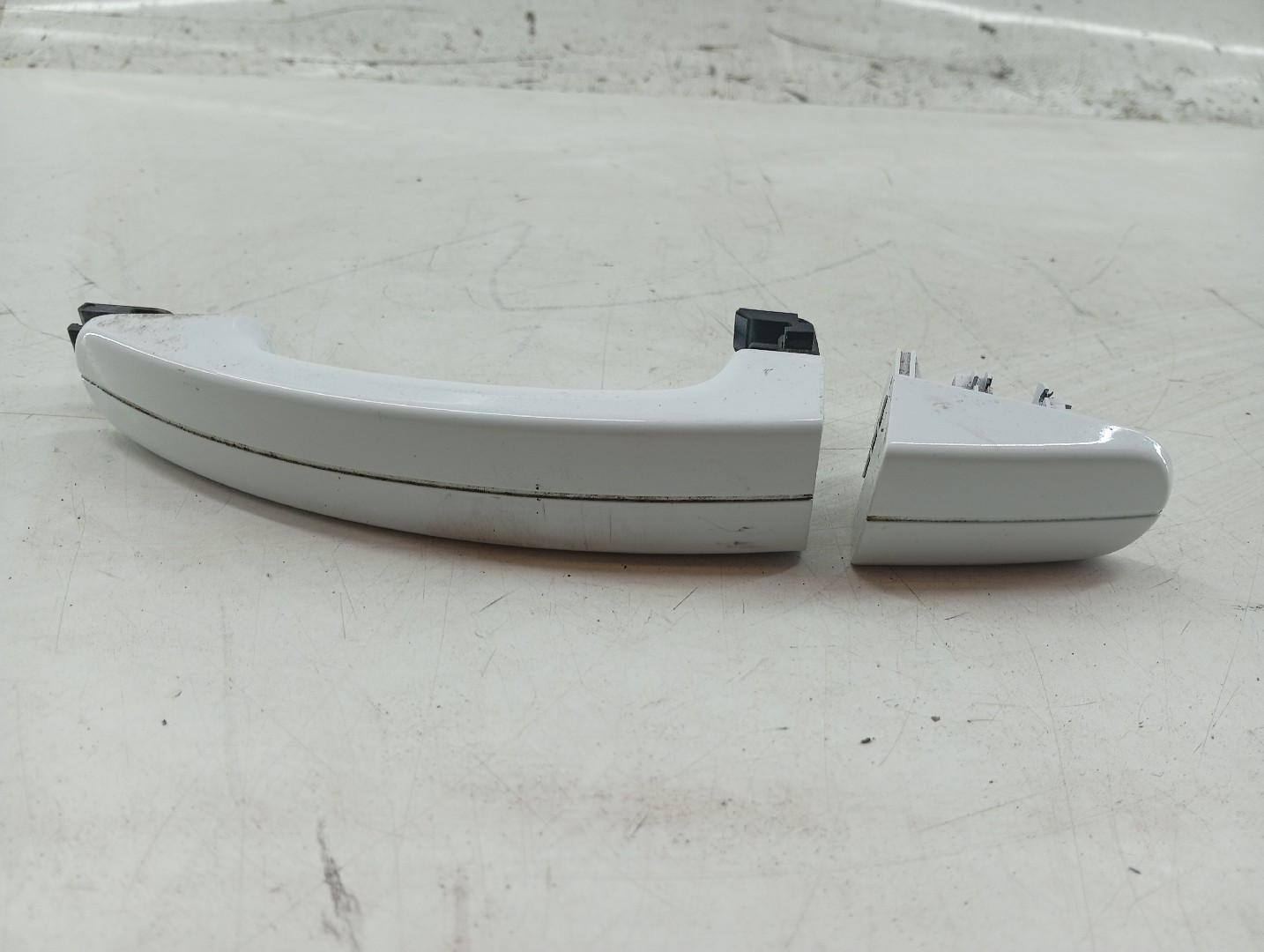 Puxador exterior traseiro esquerdo FORD FOCUS III Caixa/Hatchback | 11 - 