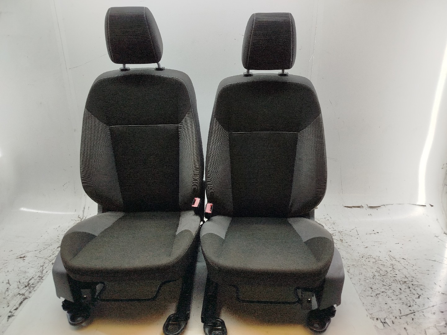 Conjunto de bancos com airbags FORD FOCUS III Caixa/Hatchback | 11 -  Imagem-9