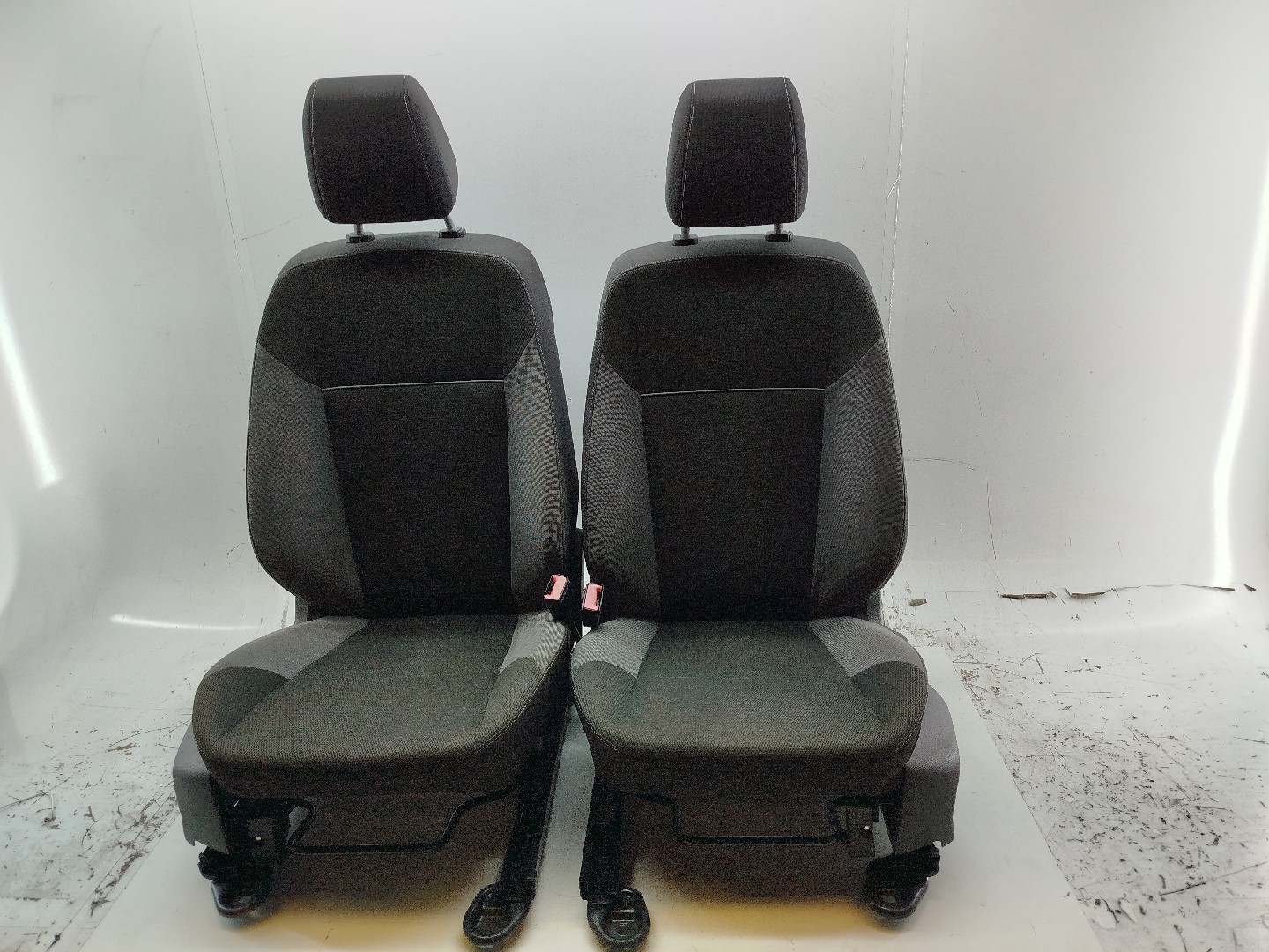 Conjunto de bancos com airbags FORD FOCUS III Caixa/Hatchback | 11 -  Imagem-16