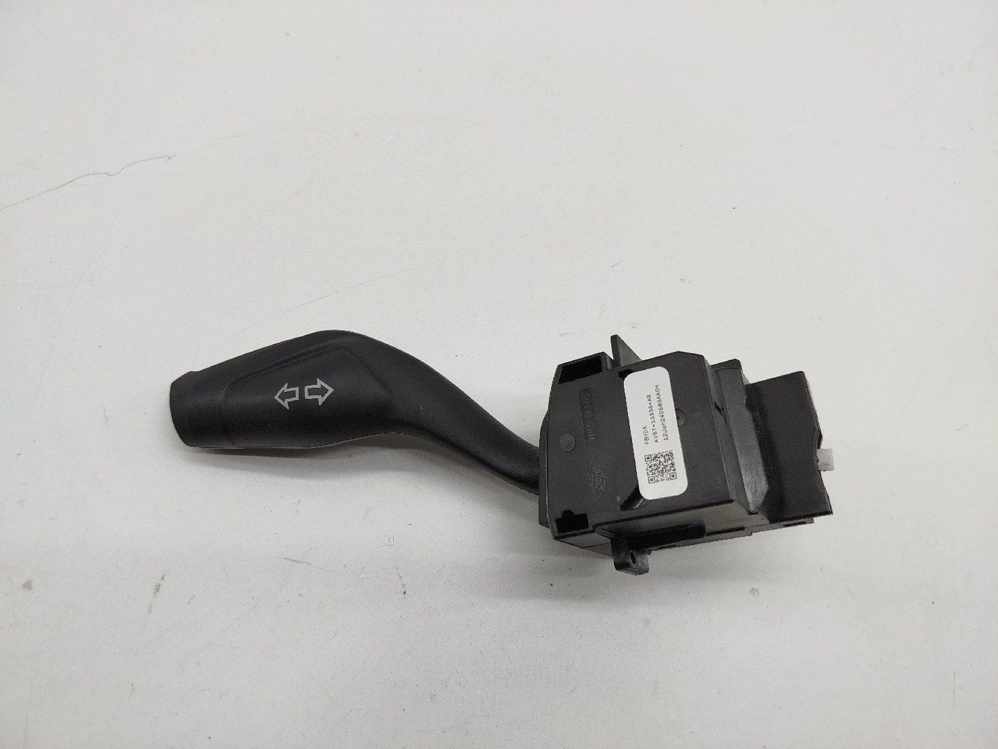 Comutador de piscas FORD FOCUS III Caixa/Hatchback | 11 - 