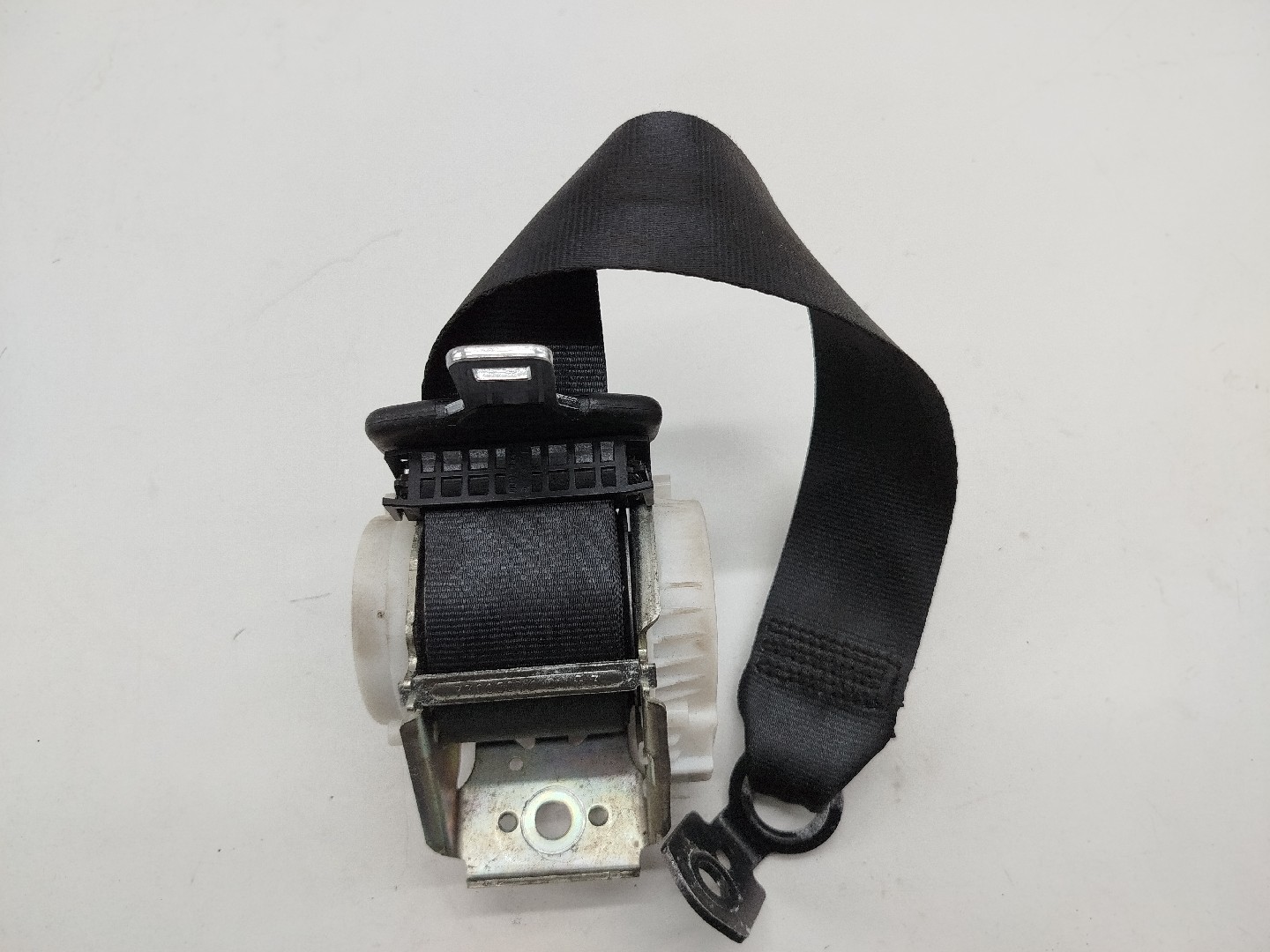 Cinto Traseiro Esquerdo FORD FOCUS III Caixa/Hatchback | 11 - 