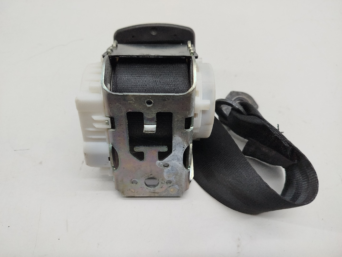 Cinto Traseiro Direito FORD FOCUS III Caixa/Hatchback | 11 -  Imagem-2