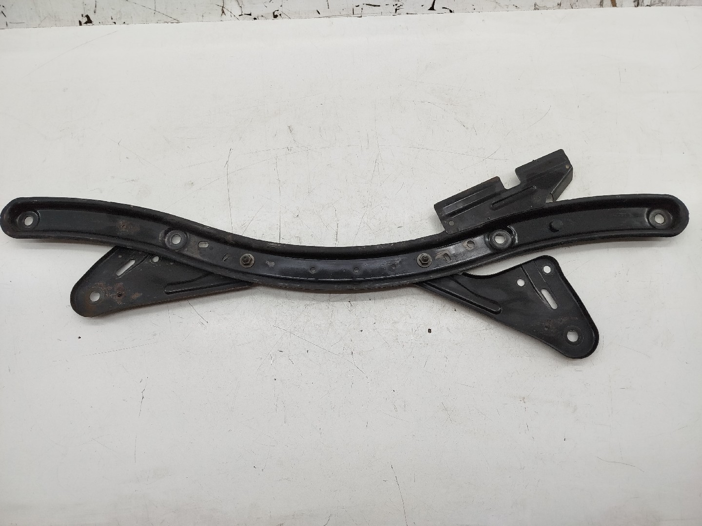 Travessa Traseira FORD FOCUS III Caixa/Hatchback | 11 -  Imagem-3