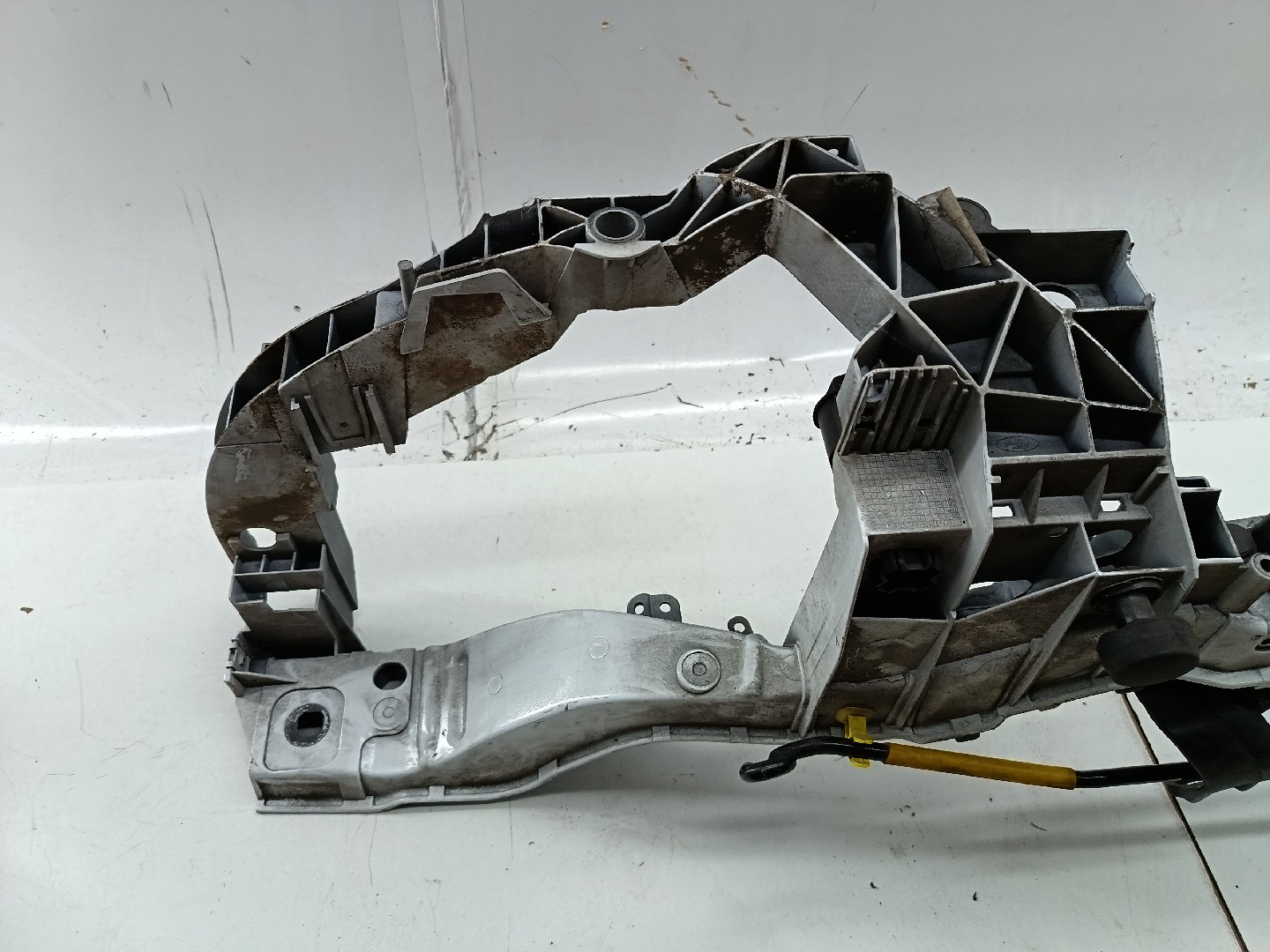 Mascara frente FORD FOCUS III Caixa/Hatchback | 11 -  Imagem-2