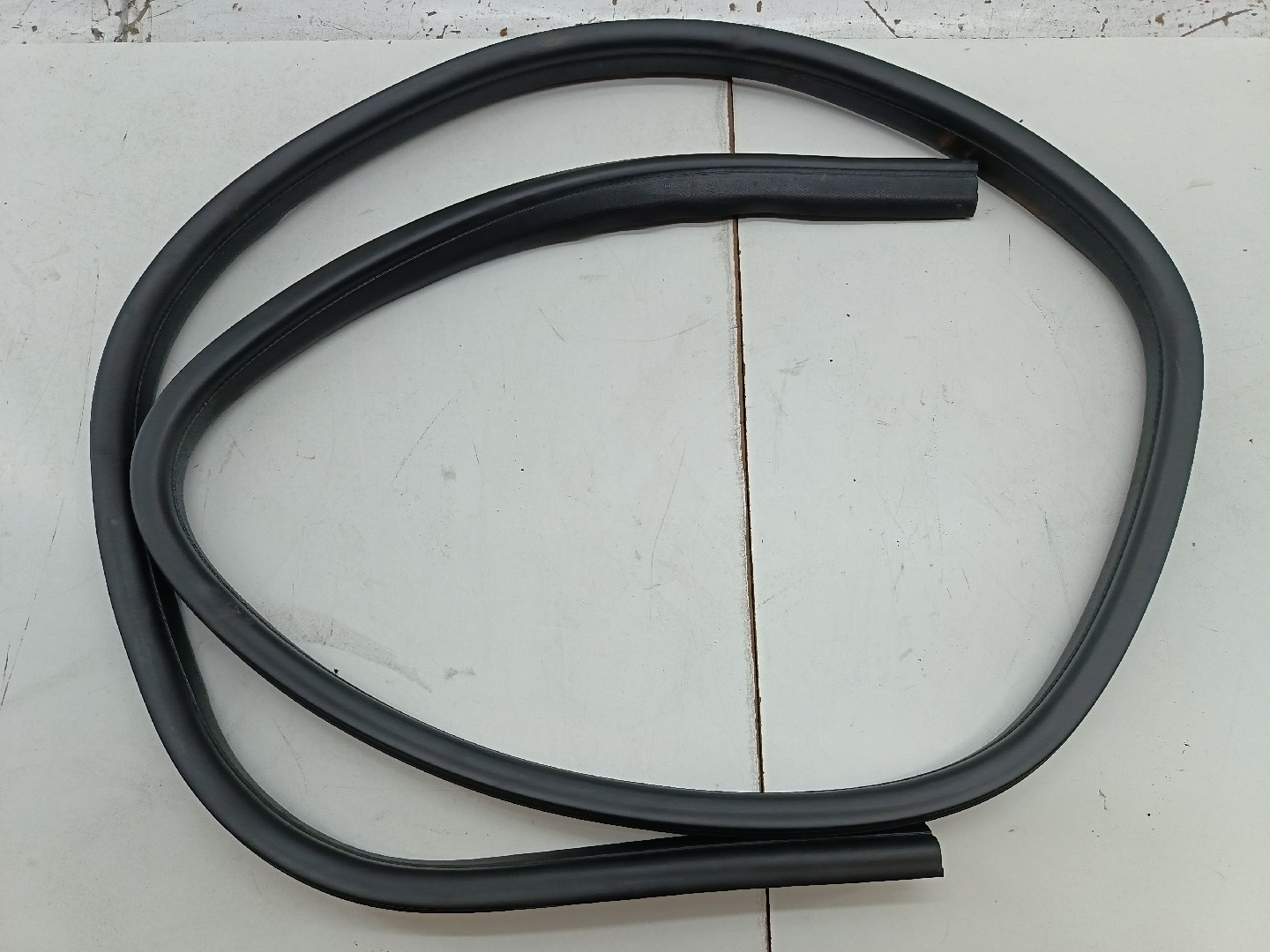 Borracha Da Porta Traseira Direita FORD FOCUS III Caixa/Hatchback | 11 - 