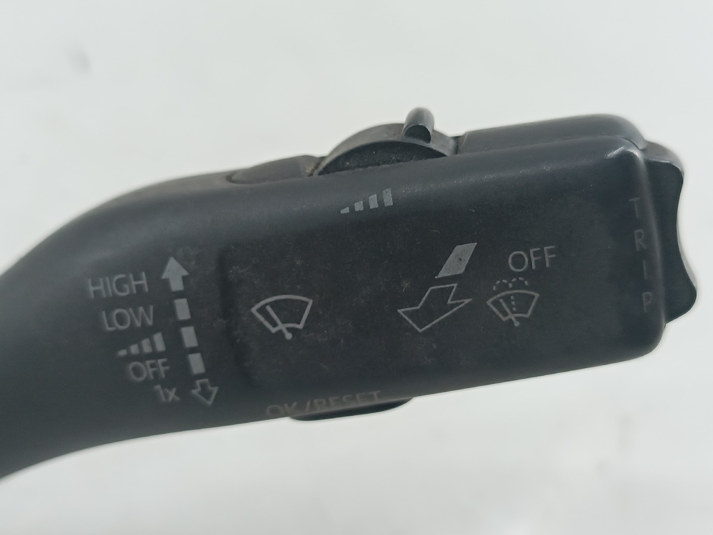 Comutador de Luzes /Piscas /Limpa Para-Brisas SKODA OCTAVIA II (1Z3) | 04 - 13 Imagem-4