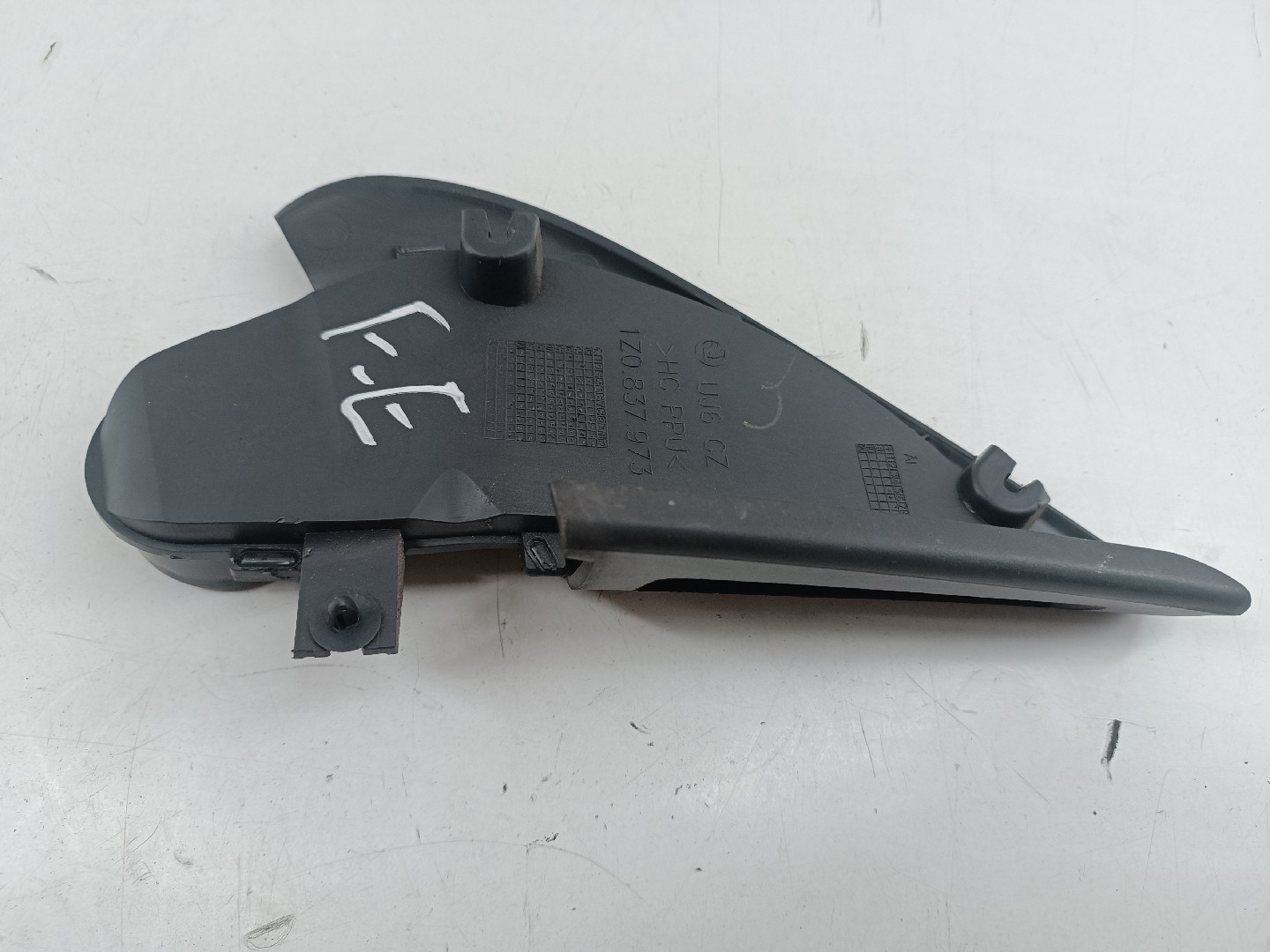 Acabamento de porta SKODA OCTAVIA II (1Z3) | 04 - 13