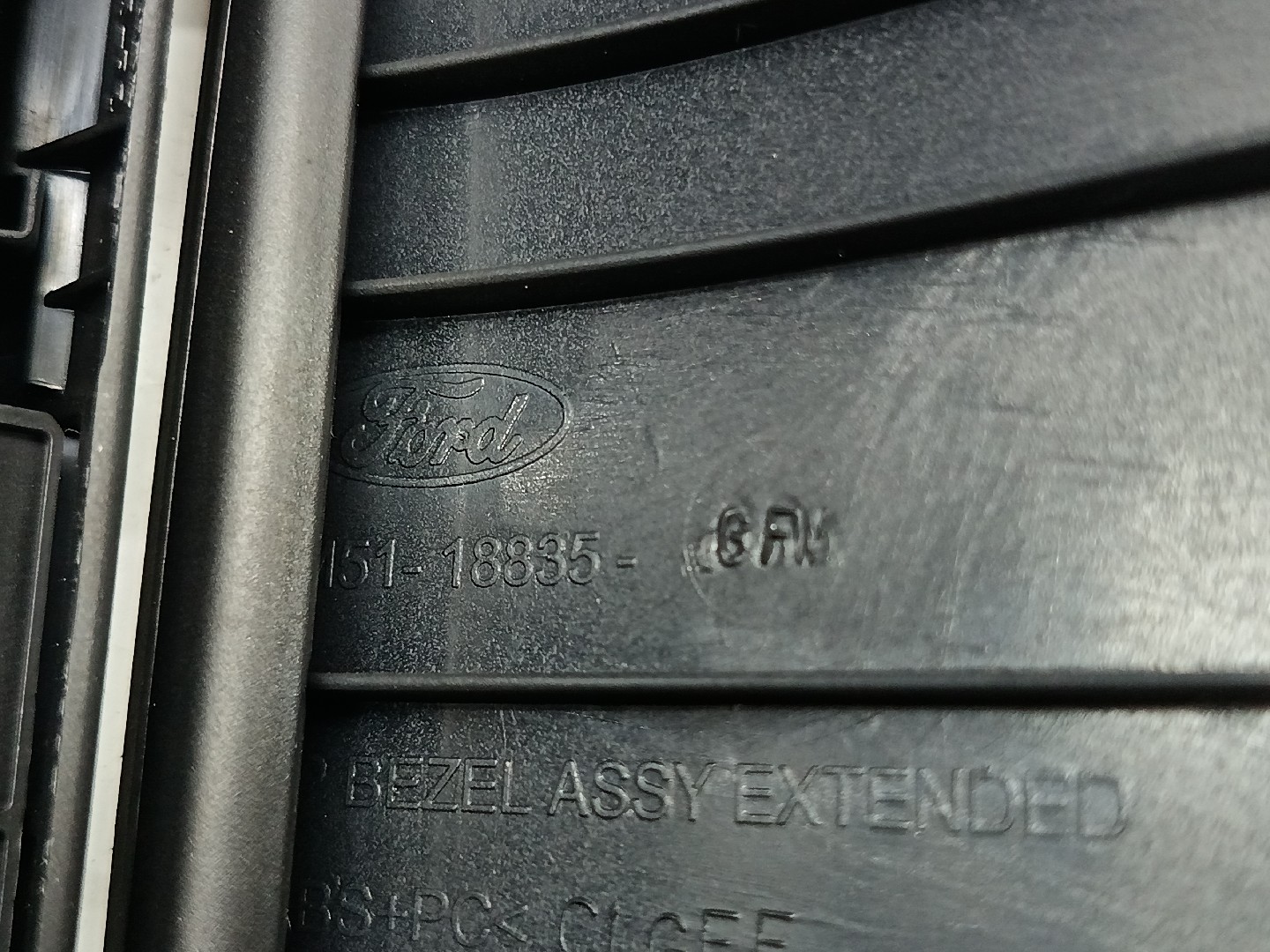 Painel frontal FORD FOCUS III Caixa/Hatchback | 11 -  Imagem-3