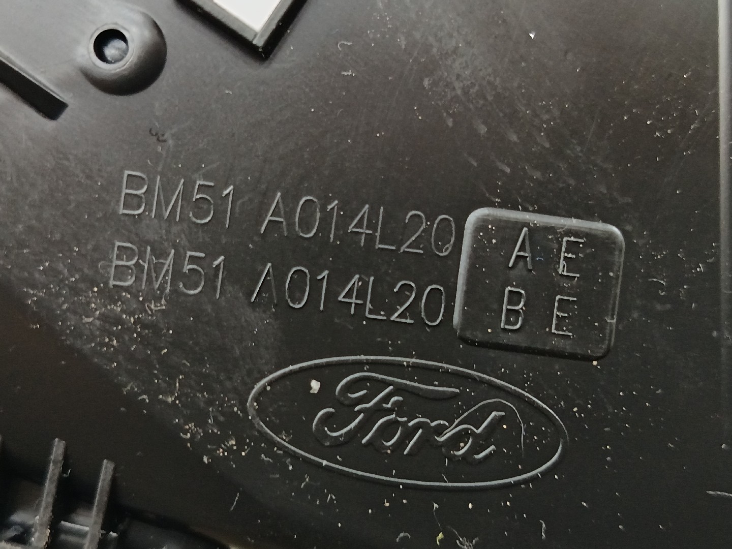Painel frontal FORD FOCUS III Caixa/Hatchback | 11 -  Imagem-4