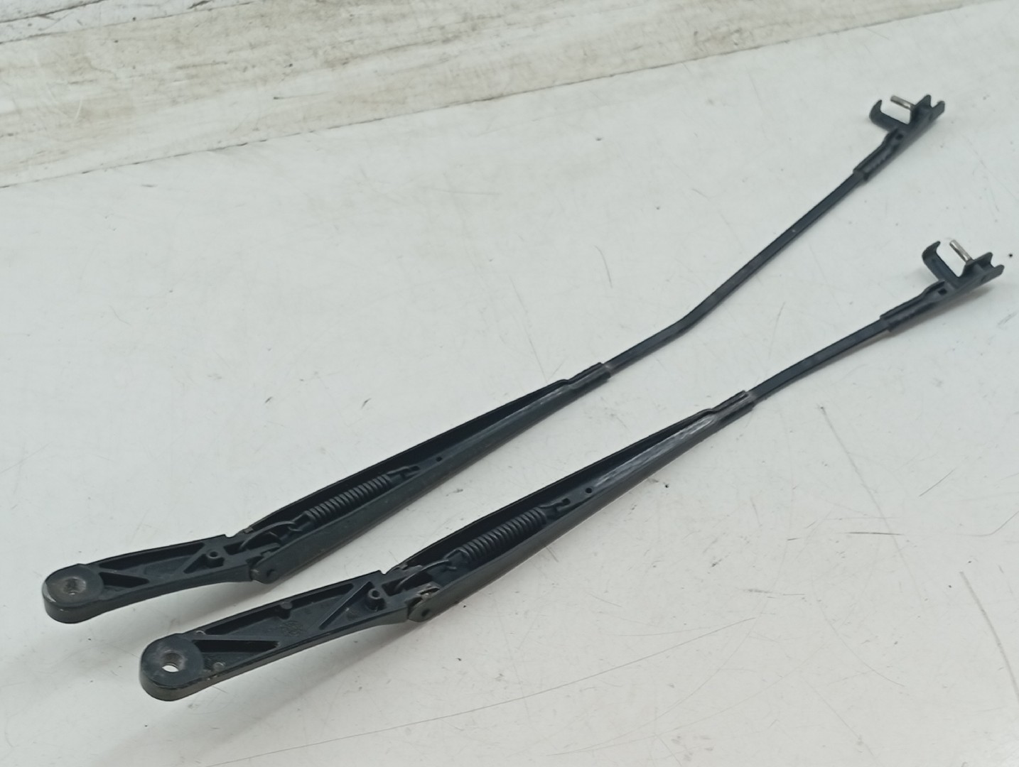 Escova Limpa Parabrisas SKODA OCTAVIA II (1Z3) | 04 - 13 Imagem-2