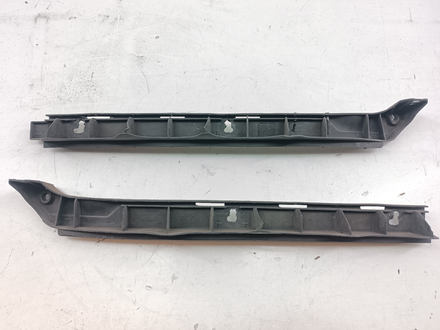 Suporte de montagem de para-choques SKODA OCTAVIA II (1Z3) | 04 - 13