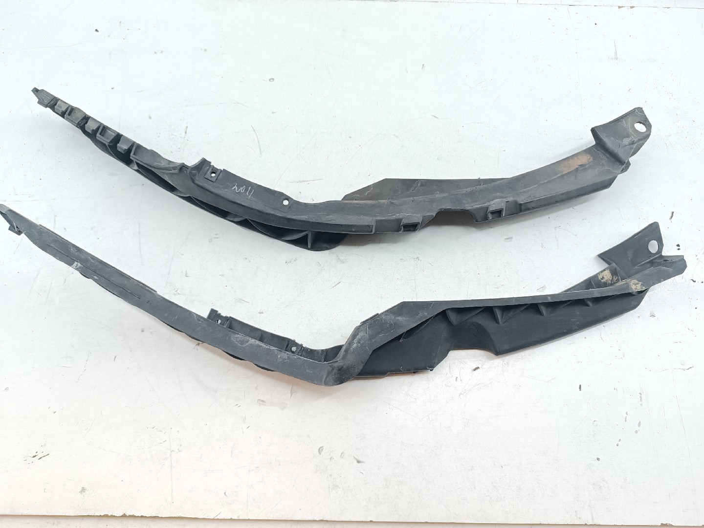 Suporte de montagem de para-choques SKODA OCTAVIA II (1Z3) | 04 - 13
