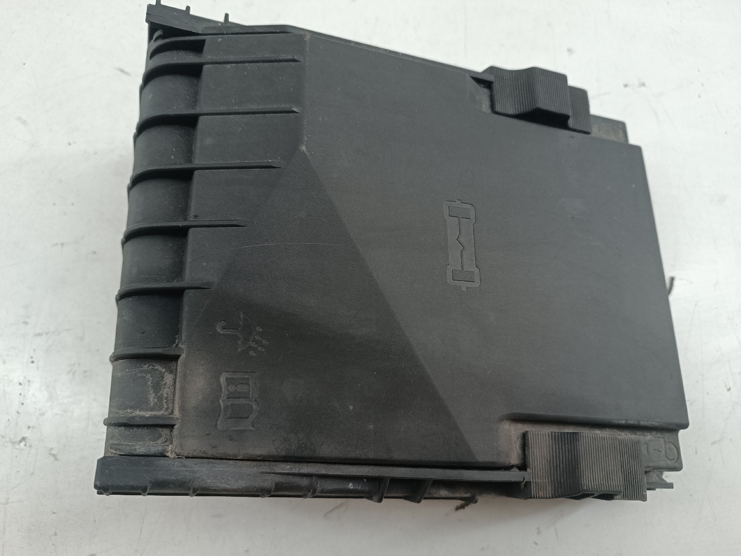 Tampa de caixa de fusiveis SKODA OCTAVIA II (1Z3) | 04 - 13 Imagem-3