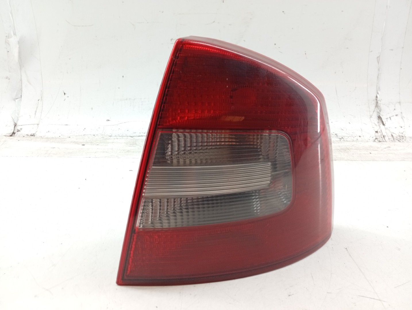 Right Tail Light  SKODA OCTAVIA II (1Z3) | 04 - 13
