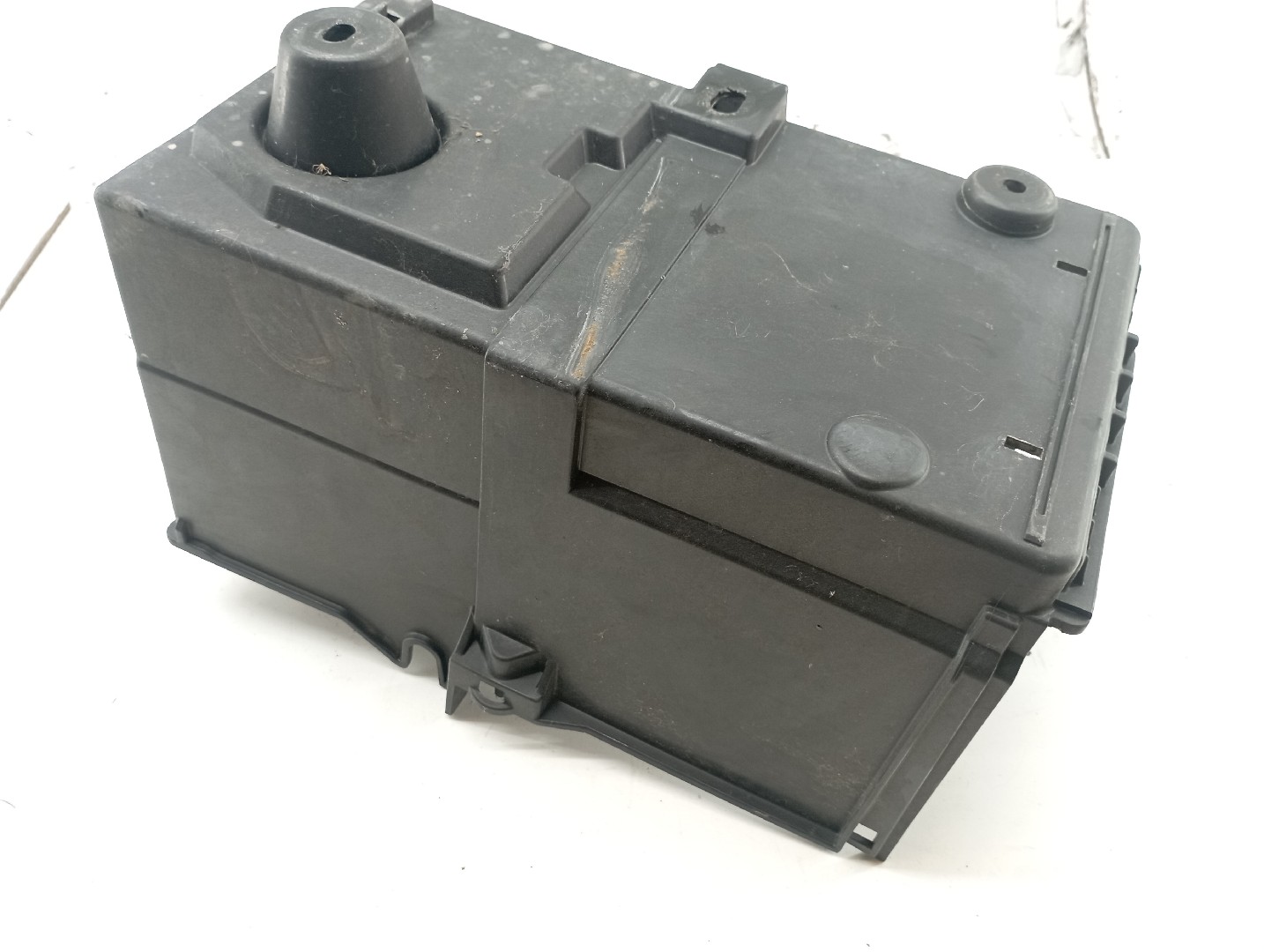 Caixa de bateria FORD FOCUS III Caixa/Hatchback | 11 -  Imagem-1