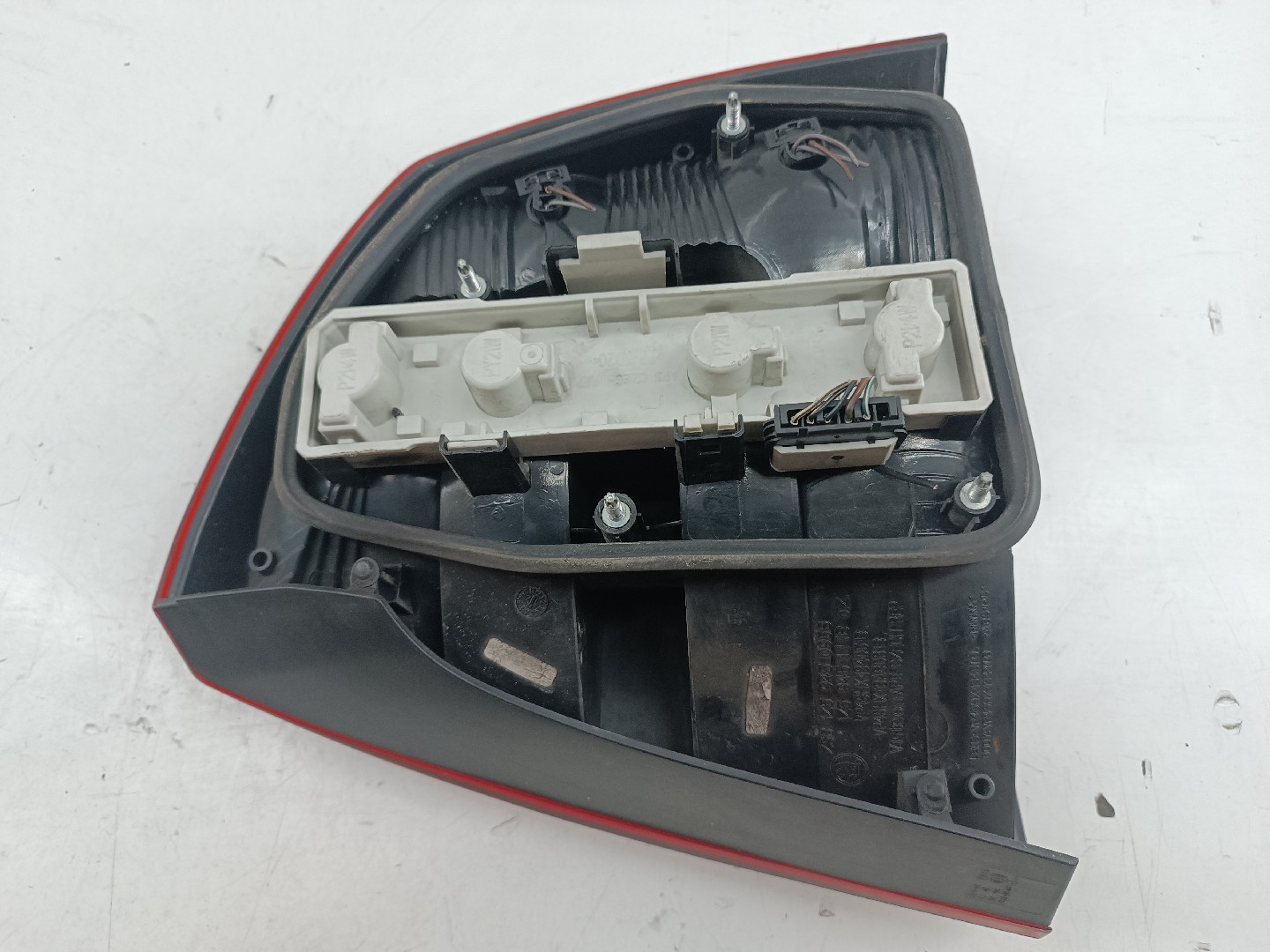 Left Tail Light  SKODA OCTAVIA II (1Z3) | 04 - 13