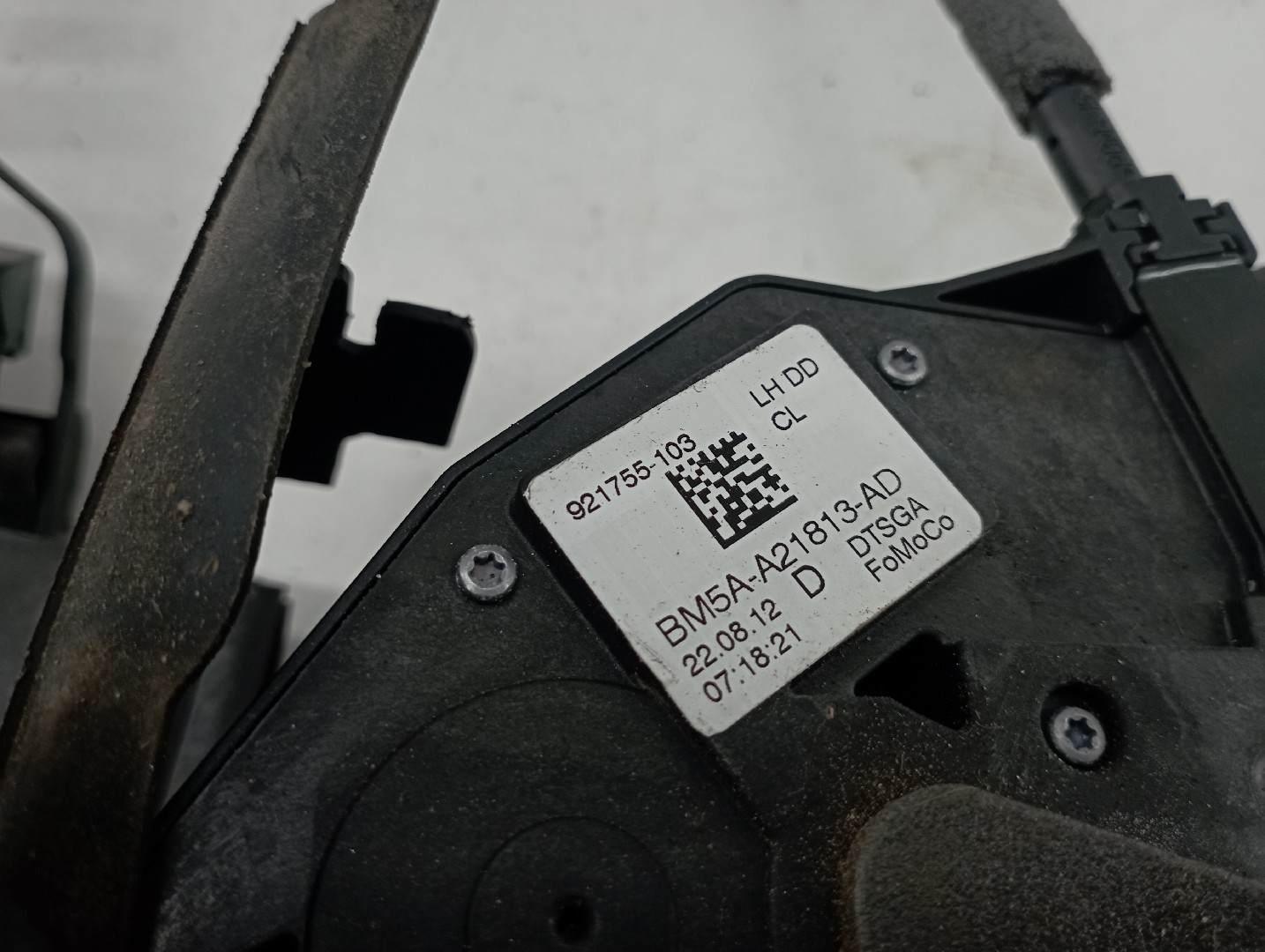 Fecho da Porta Frente Esquerdo FORD FOCUS III Caixa/Hatchback | 11 -  Imagem-3
