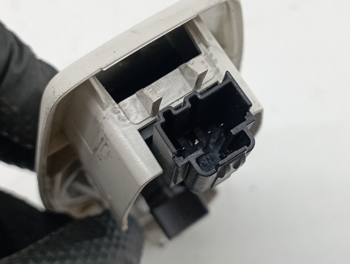 Luz interior FORD FOCUS III Caixa/Hatchback | 11 -  Imagem-1
